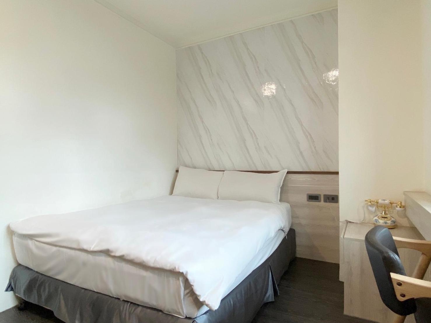 Superior Double Room with Bath