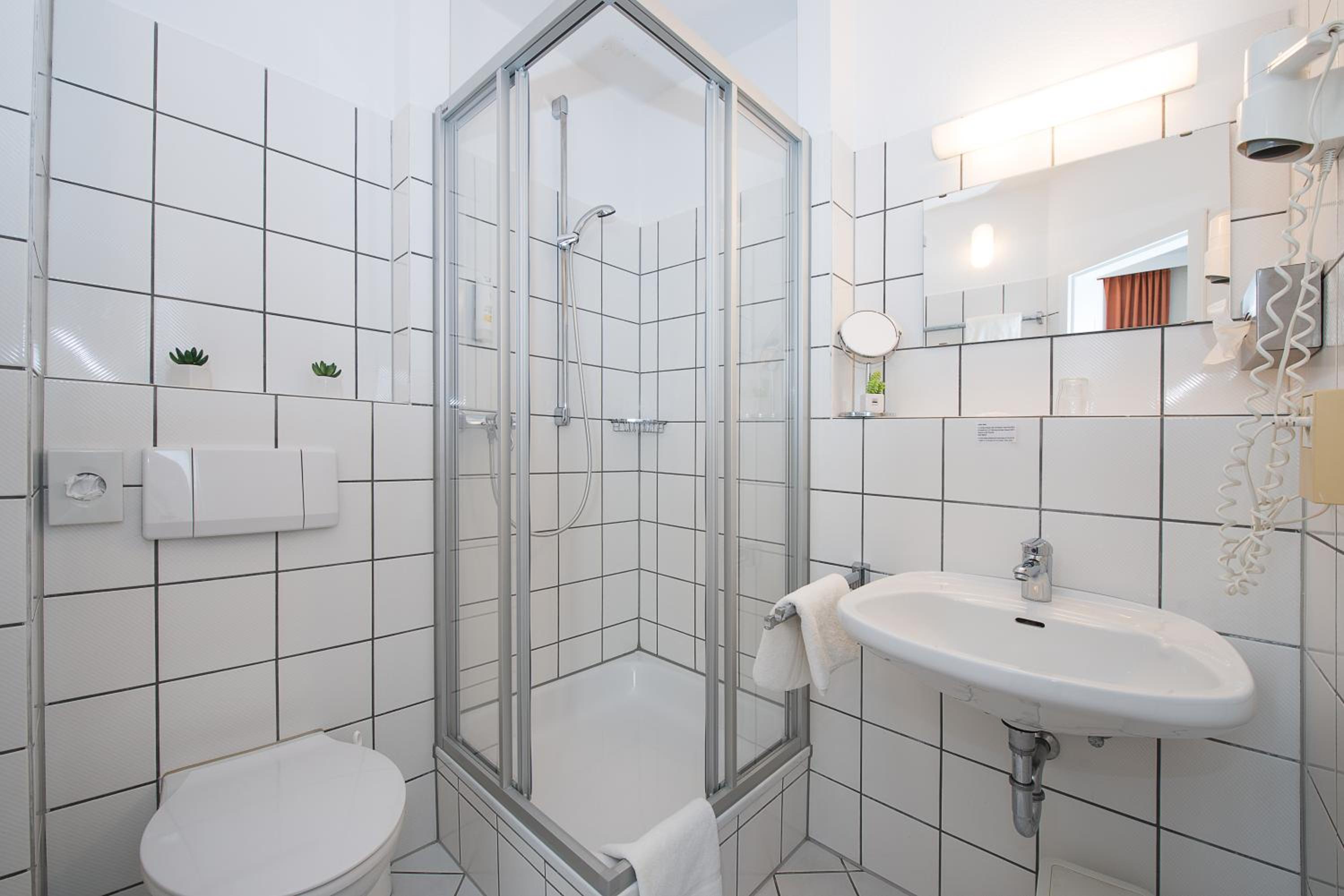 Business Single Room
