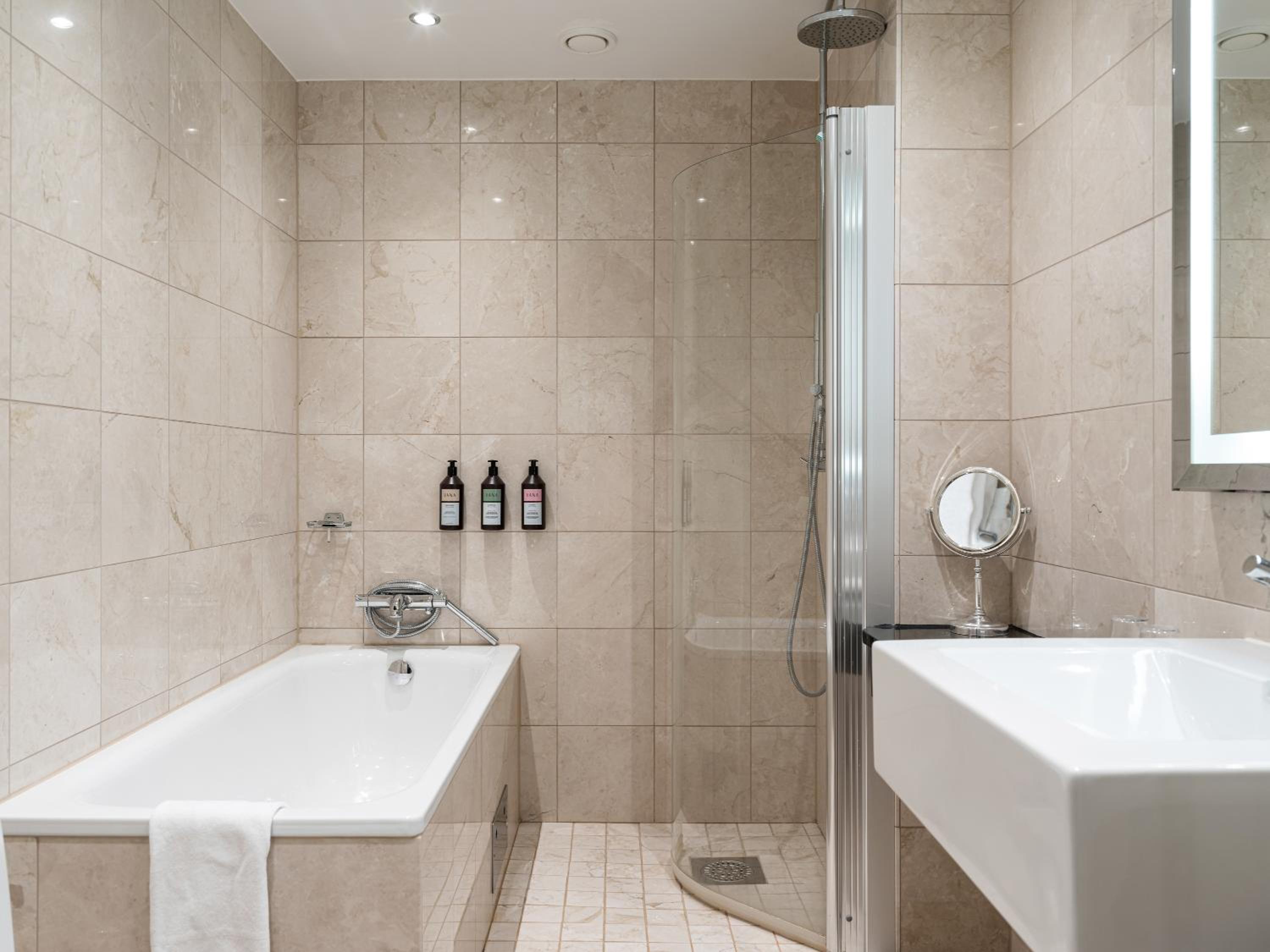 Deluxe Double Room with Sea View - Spa Not Included