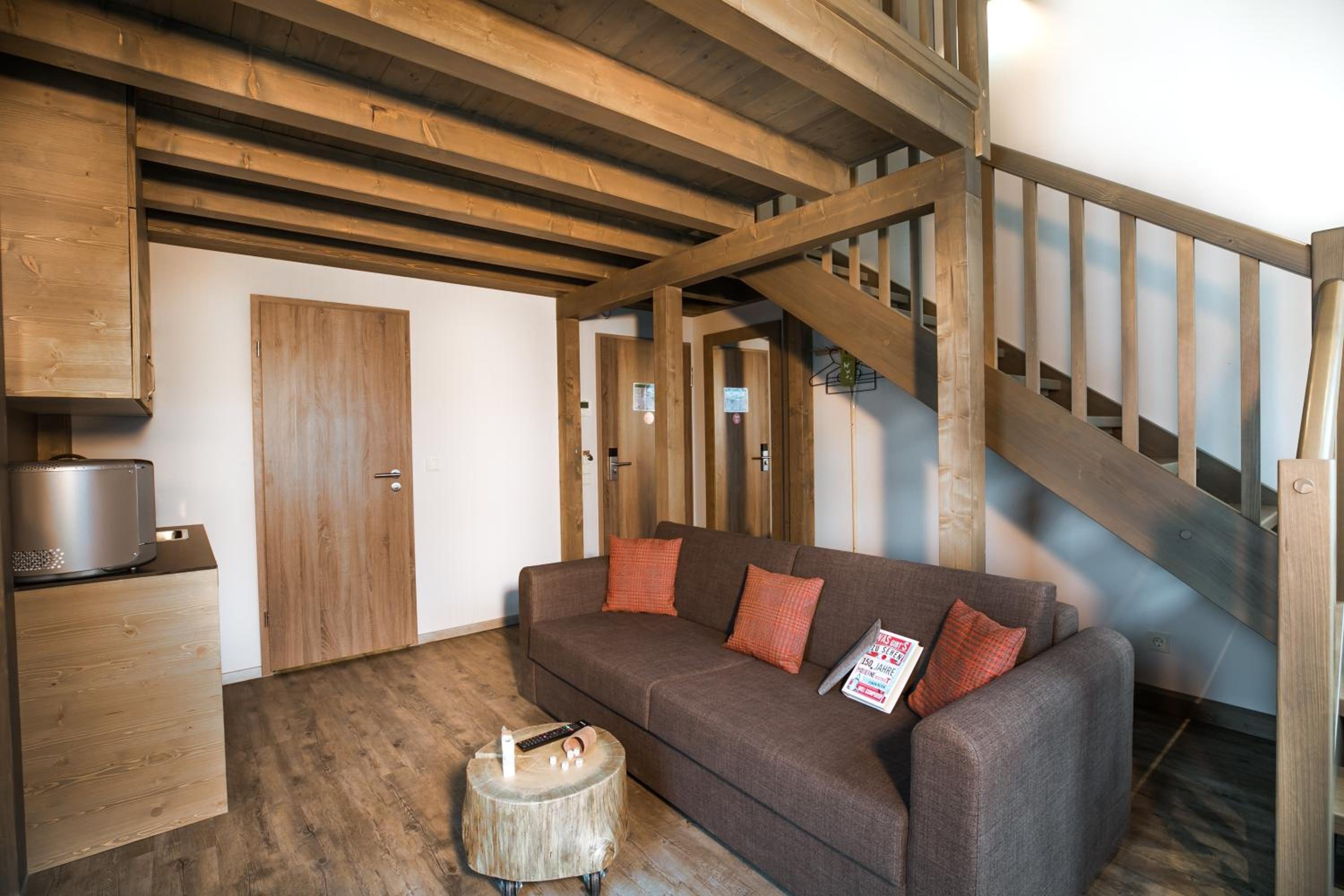 Studio - Split Level (Cocoon Chalet)