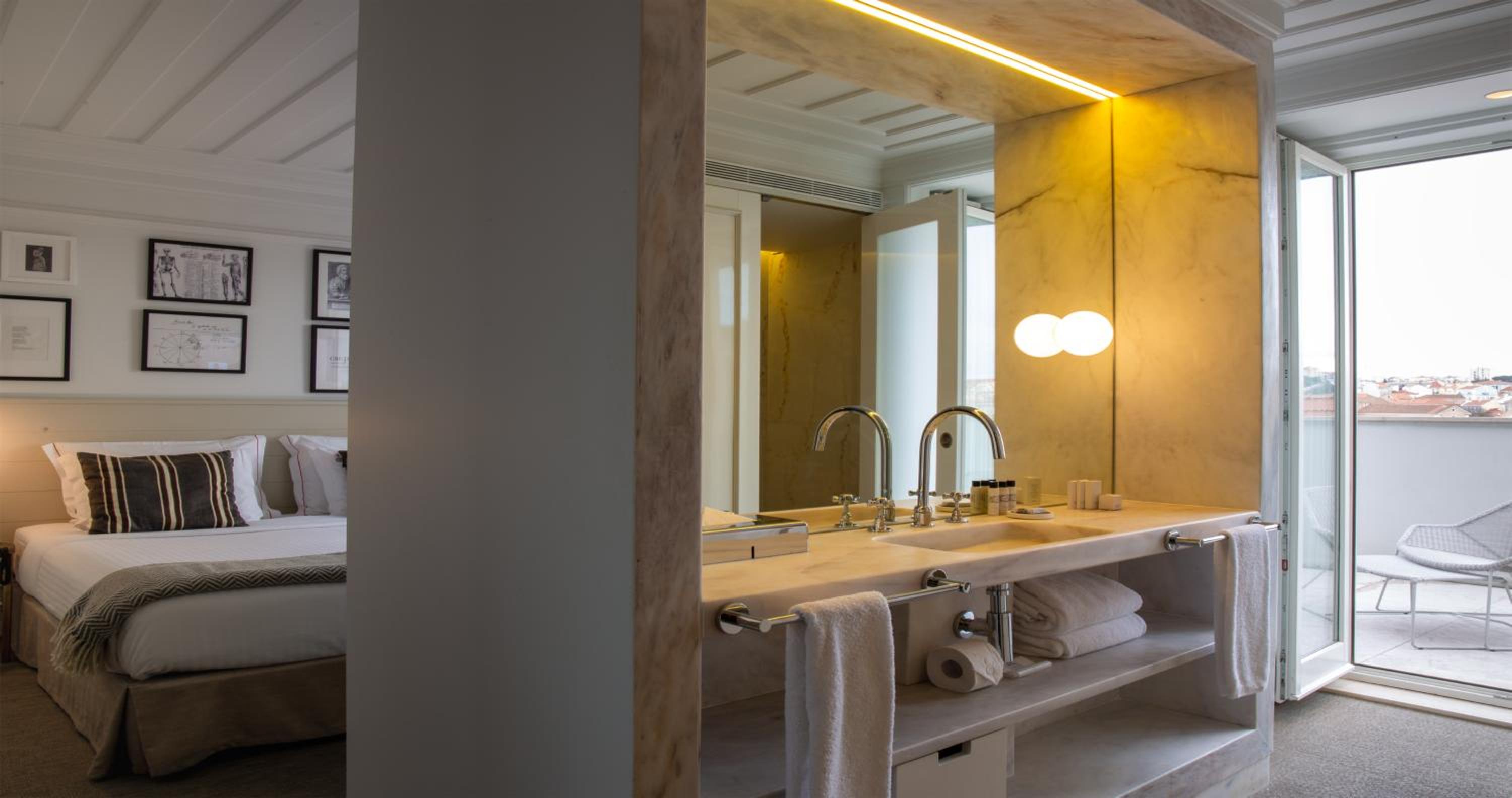 Double Room with Terrace and View