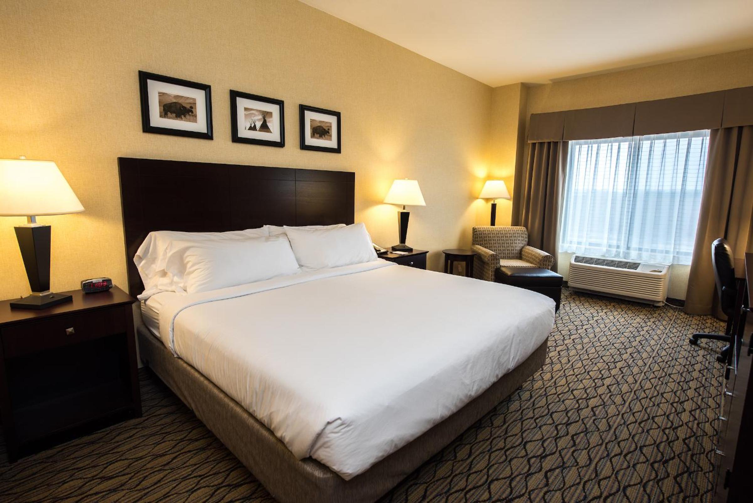 Standard King Room