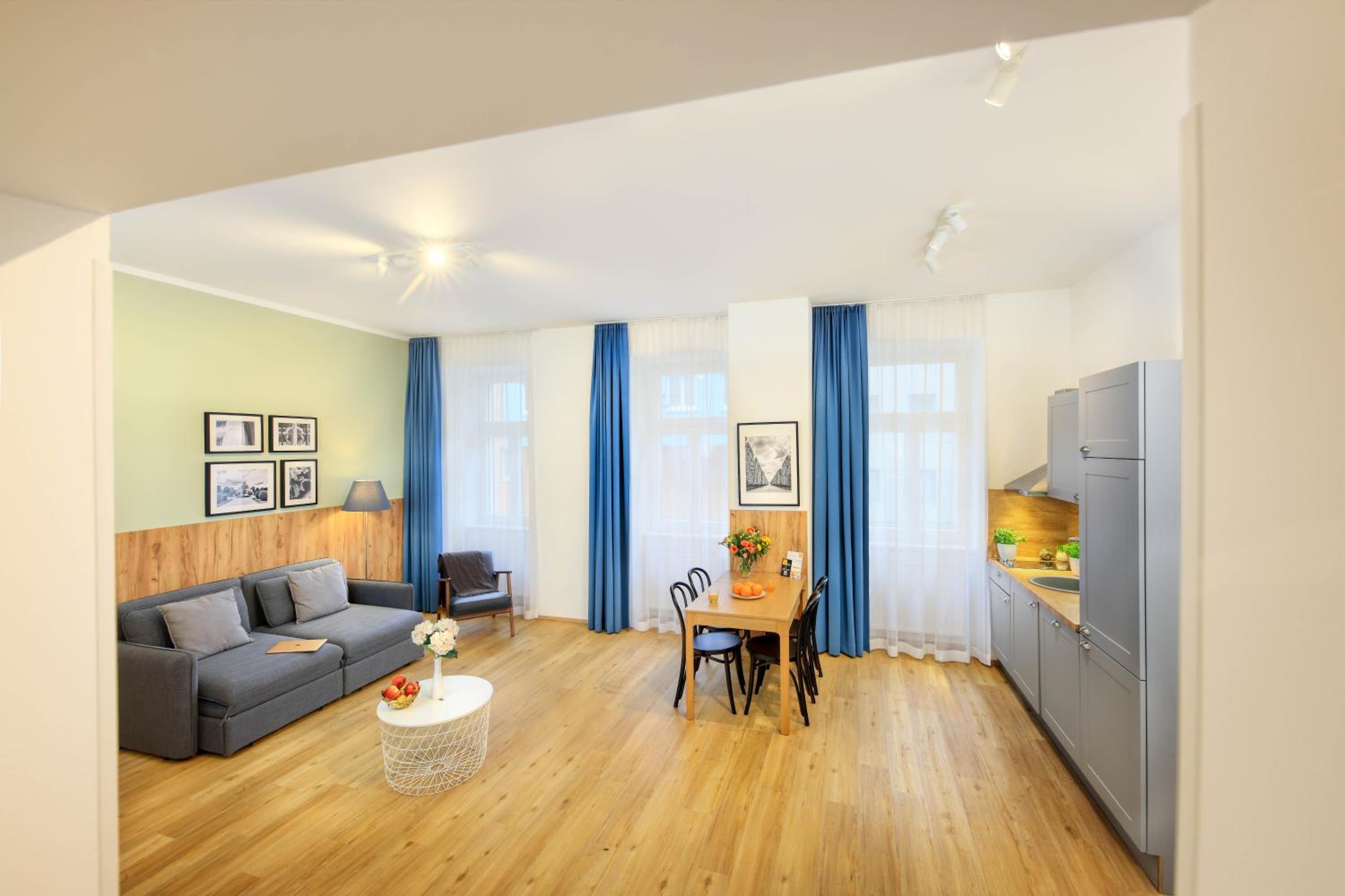 1-Bedroom Suite with Air Condition