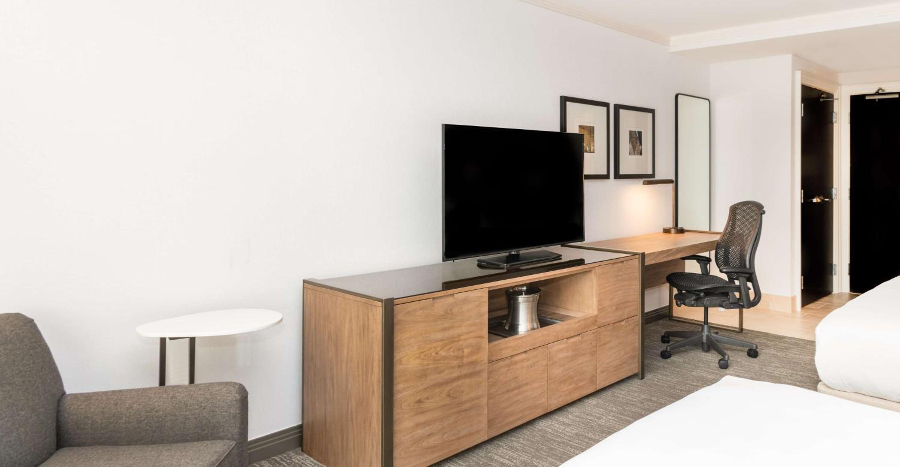 Executive King Room with Two King Beds