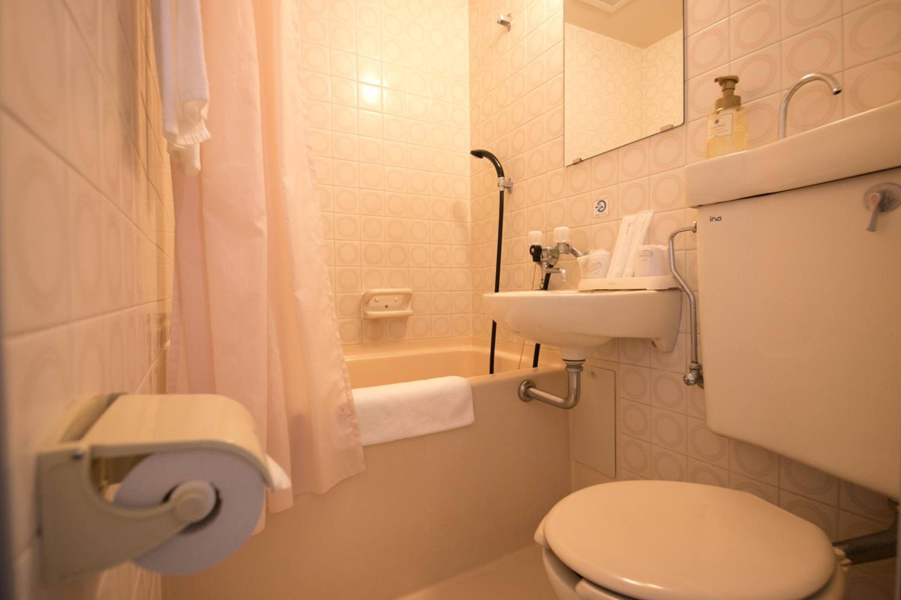 Double Room with Small Double Bed - Non-Smoking