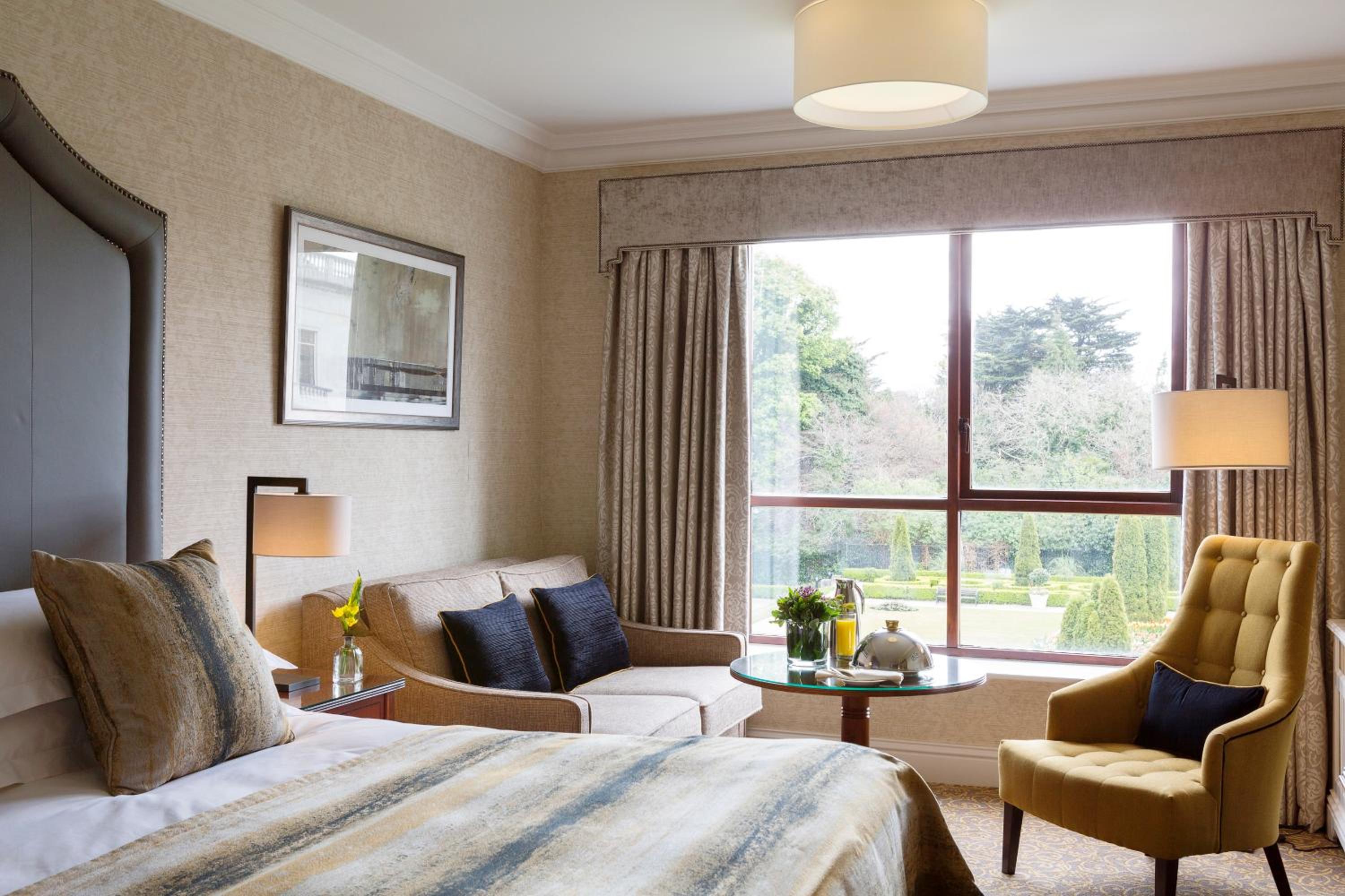 Premium Room with Garden View