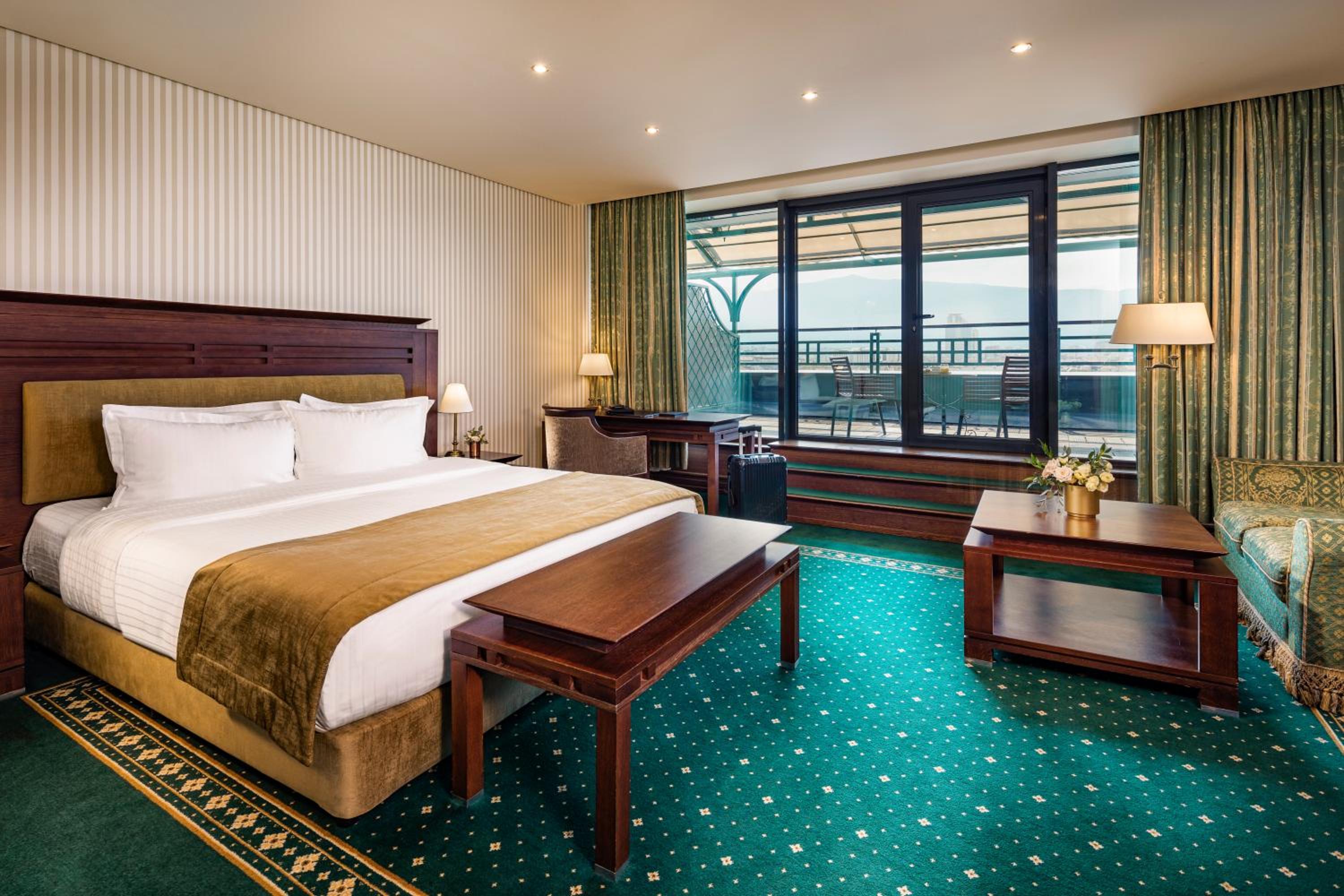 Panorama Room on the Top Floor with a Terrace