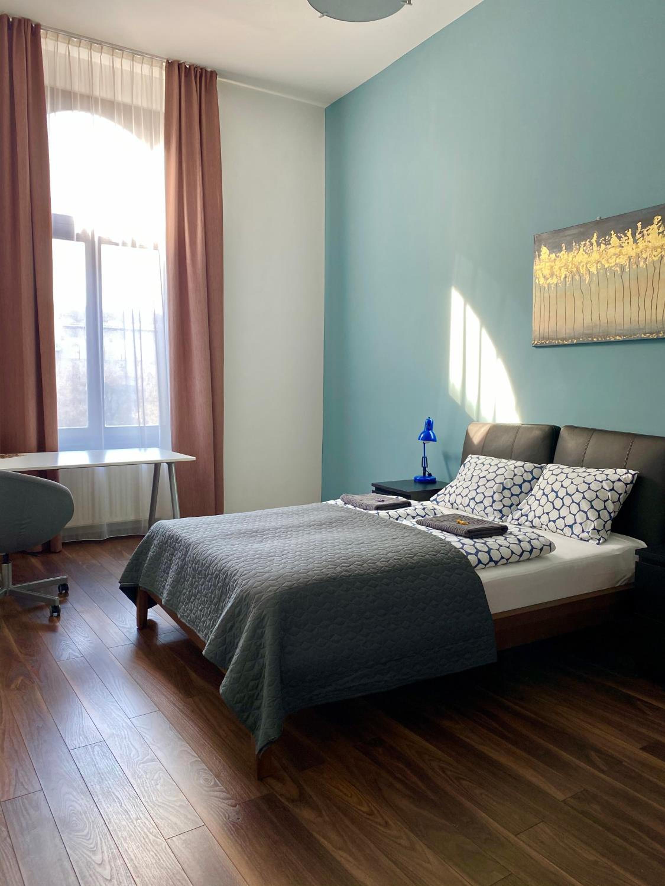 Superior Family Room