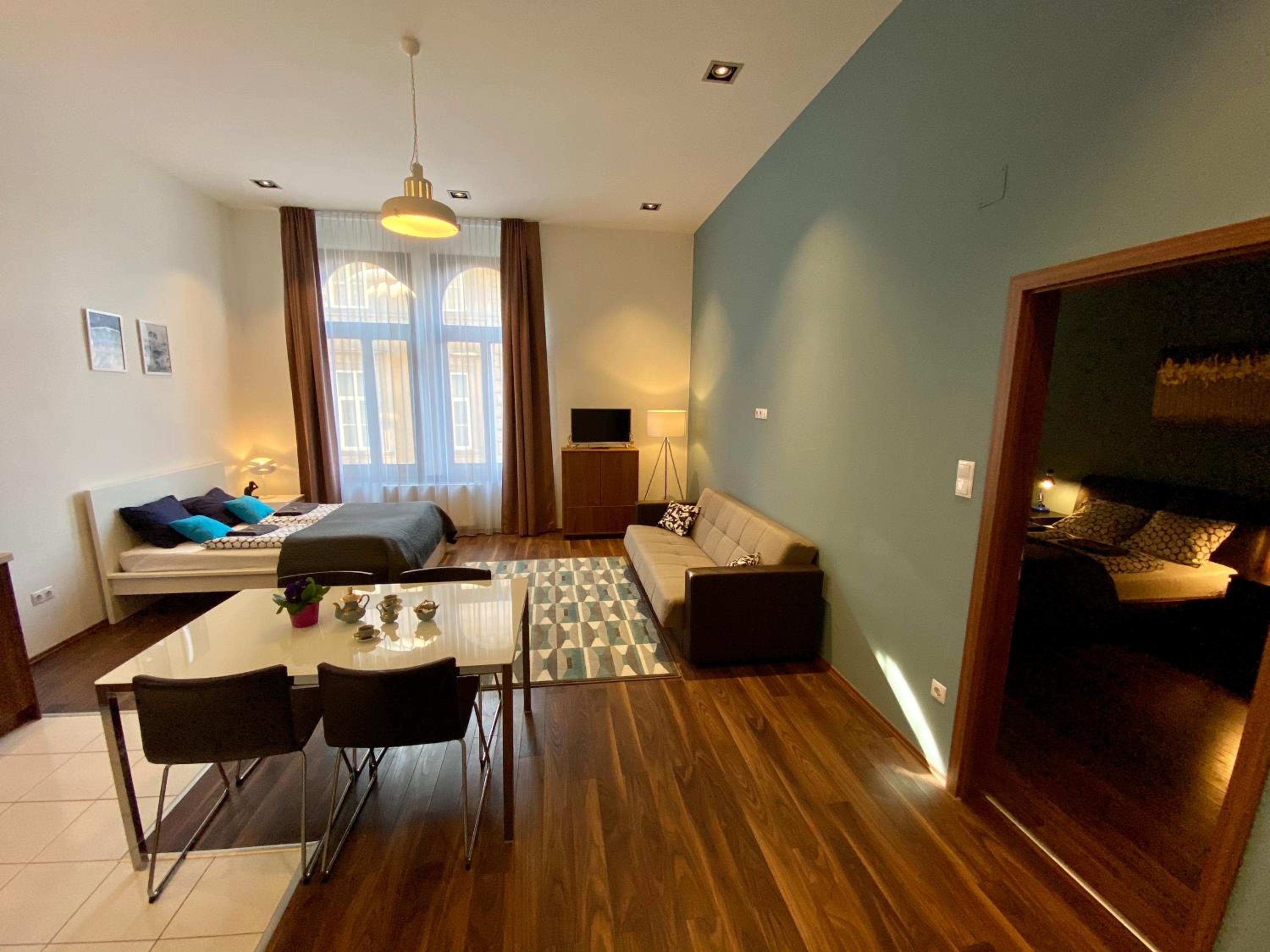 Superior Family Room