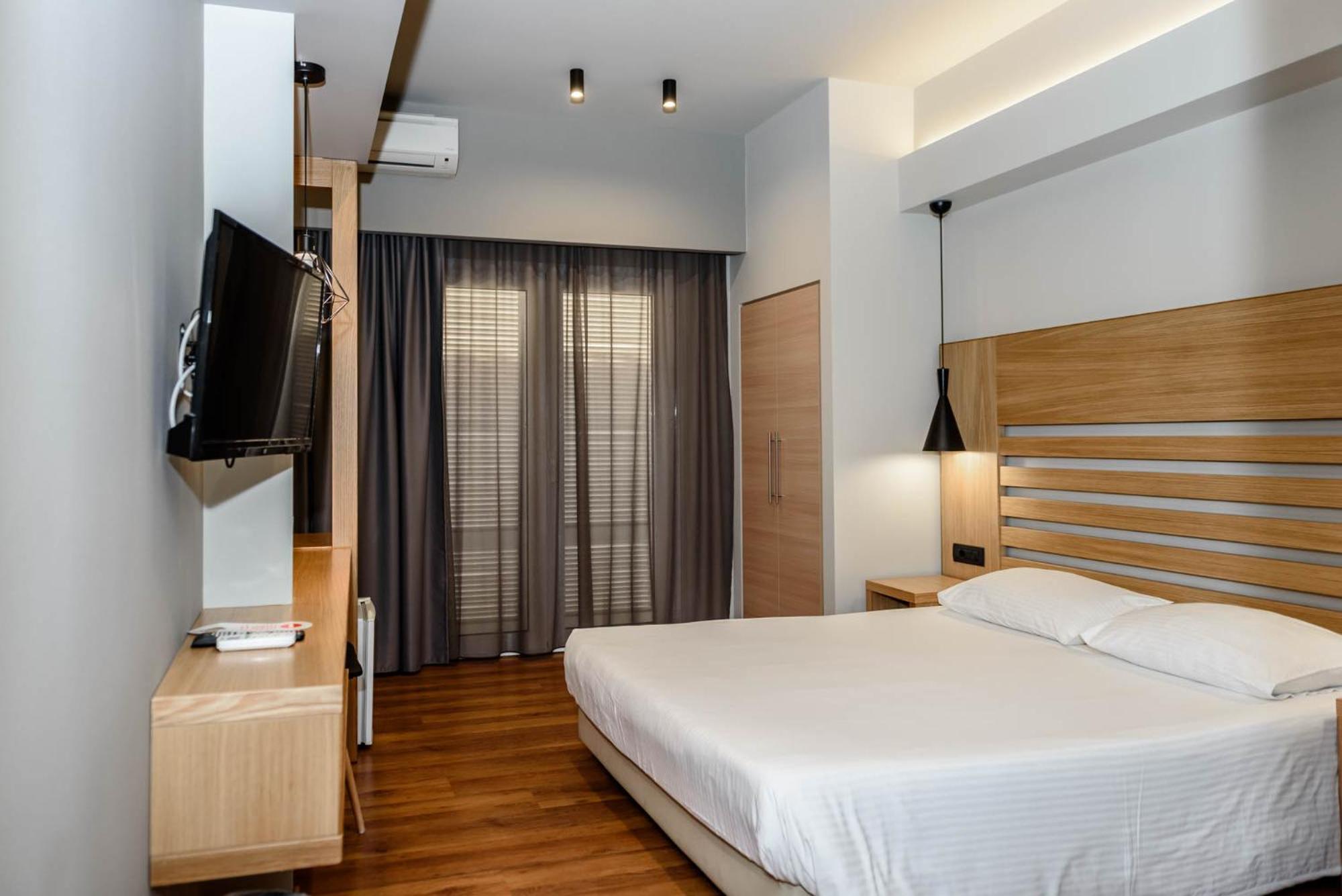 Standard Double or Twin Room with City View