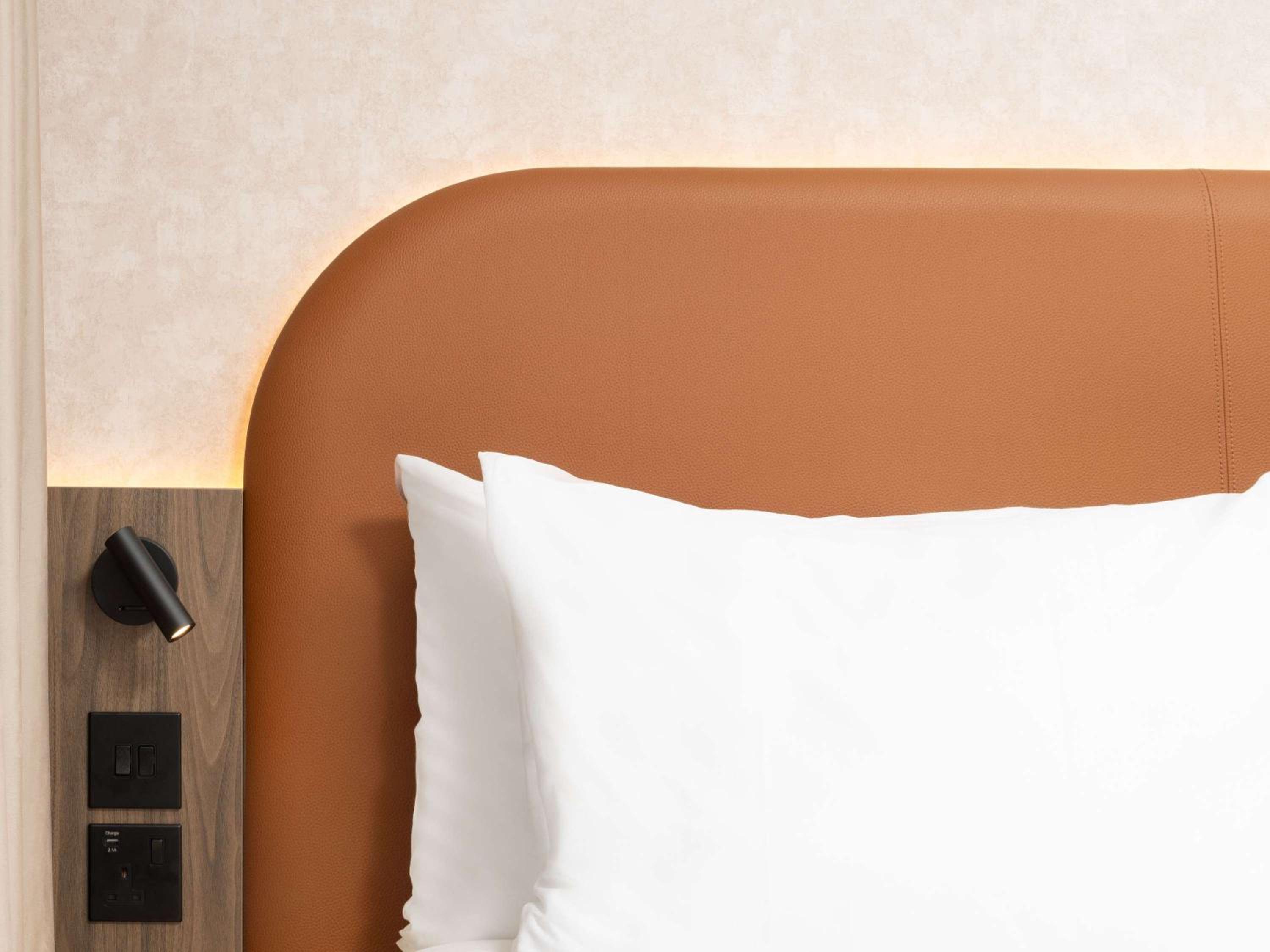 Classic Queen Room with Rainfall Shower