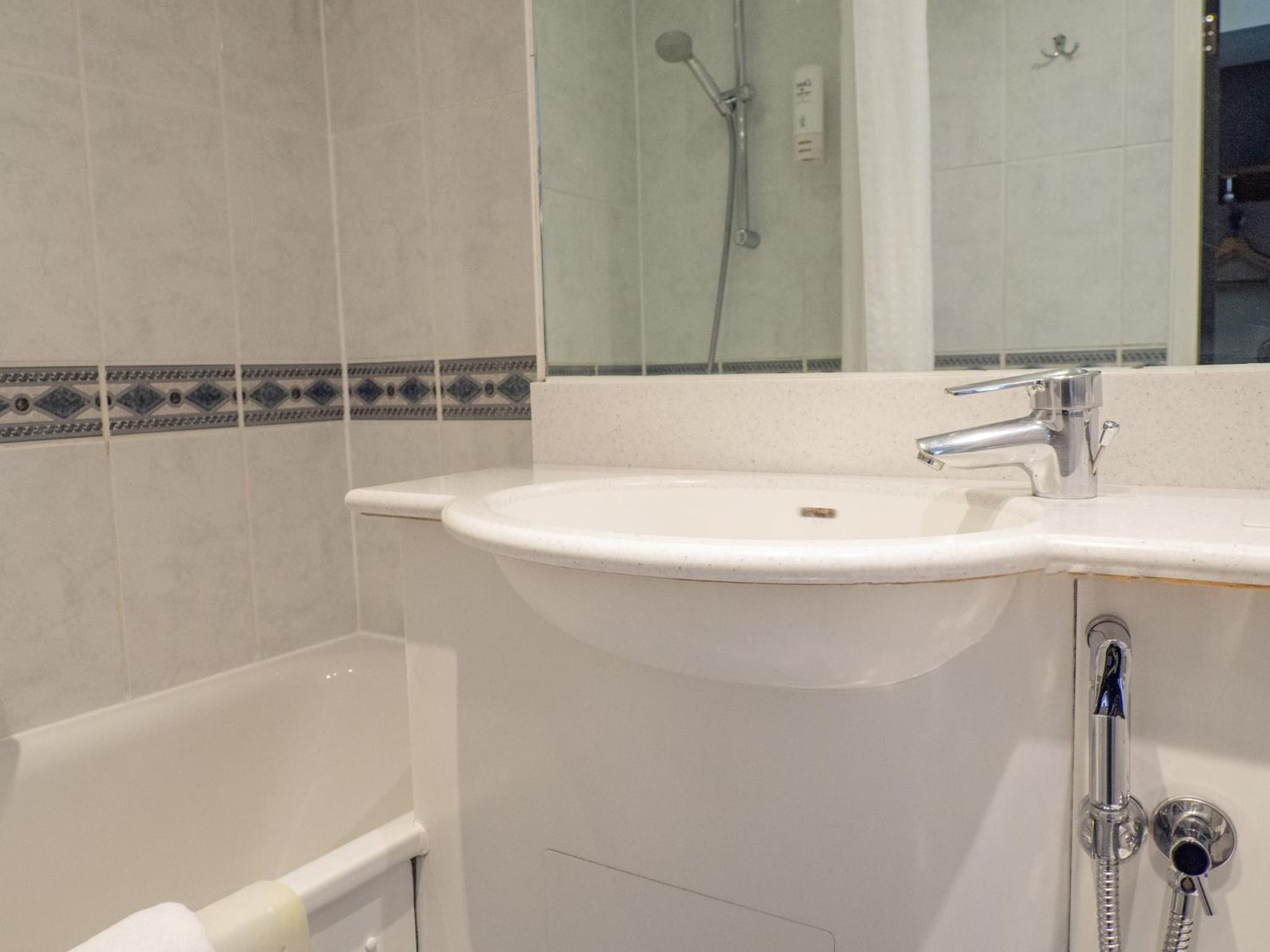 King Room with Sofa Bed