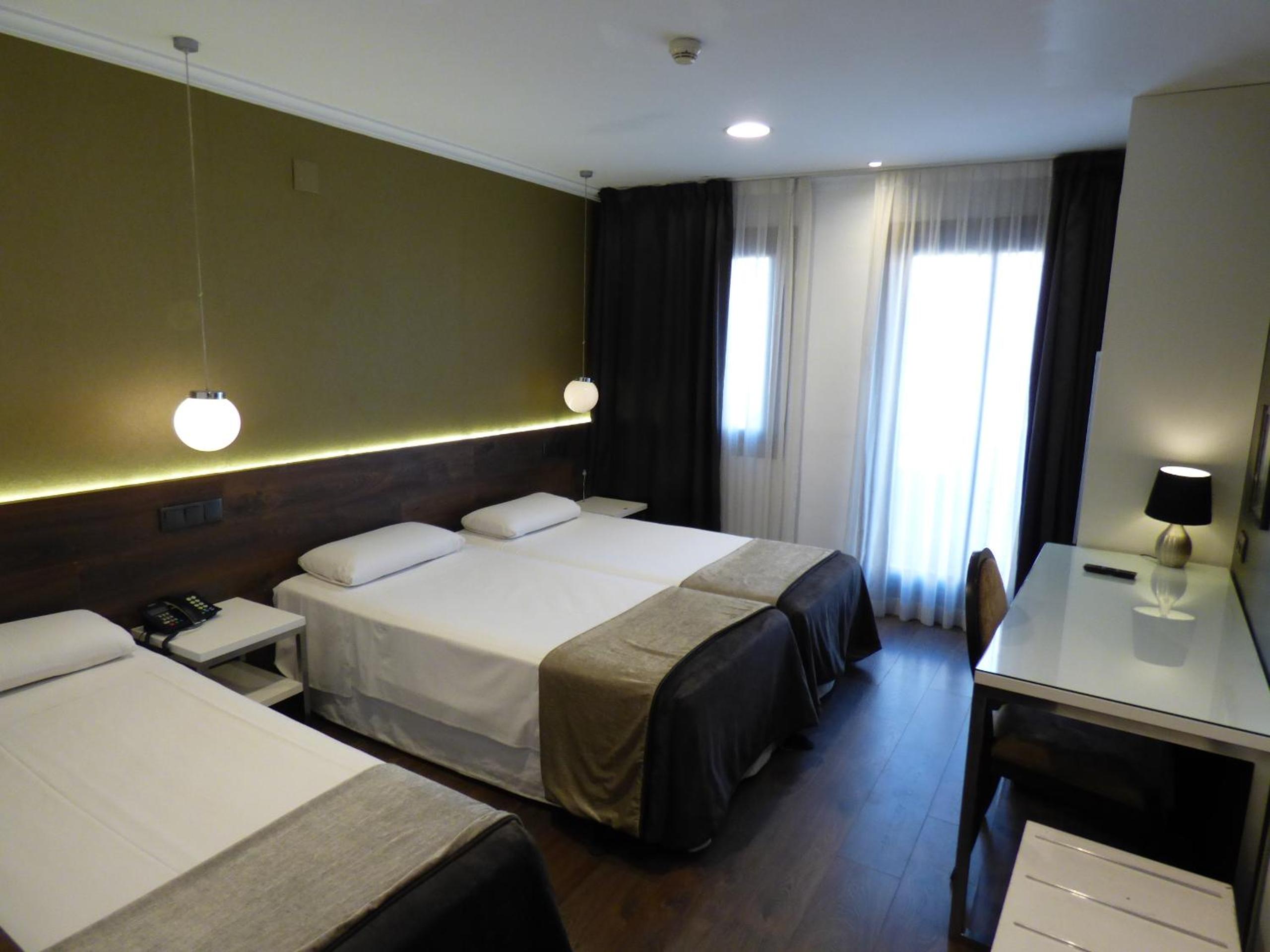 Triple Room with View