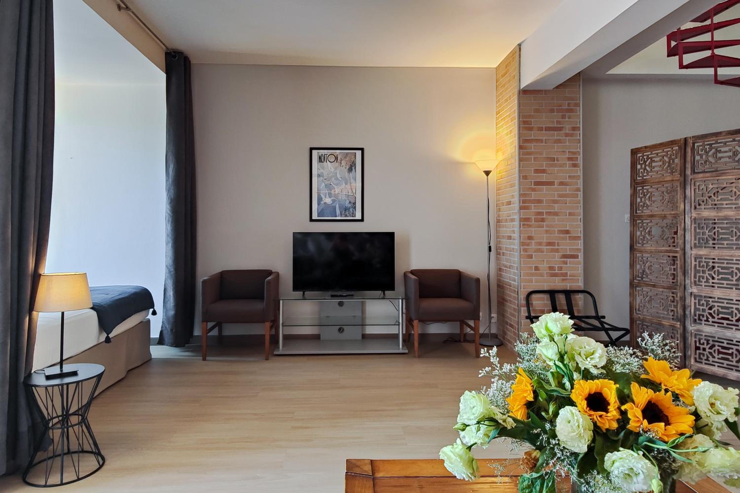 Premium Apartment with Terrace - top floor