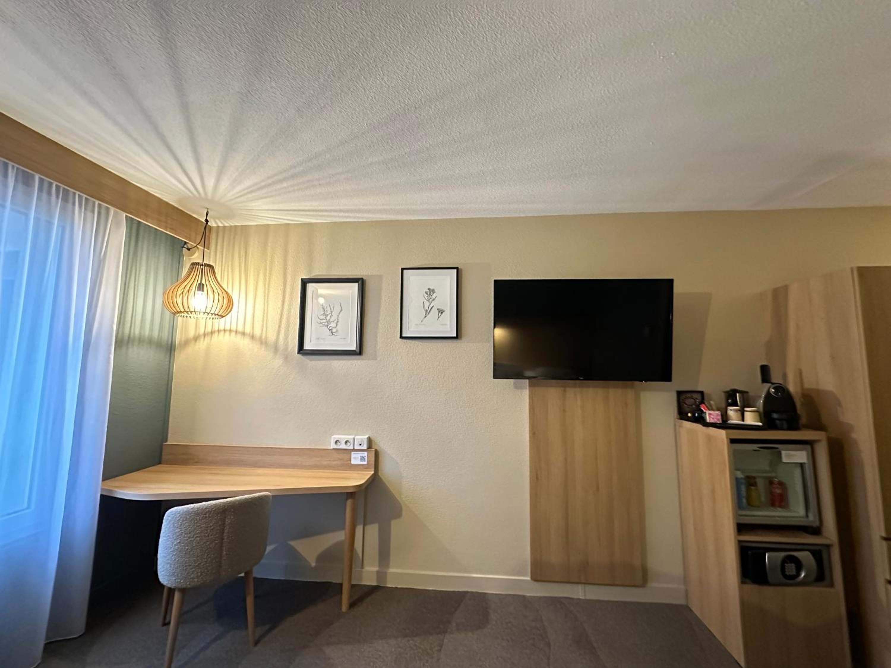 Privilege Family Room