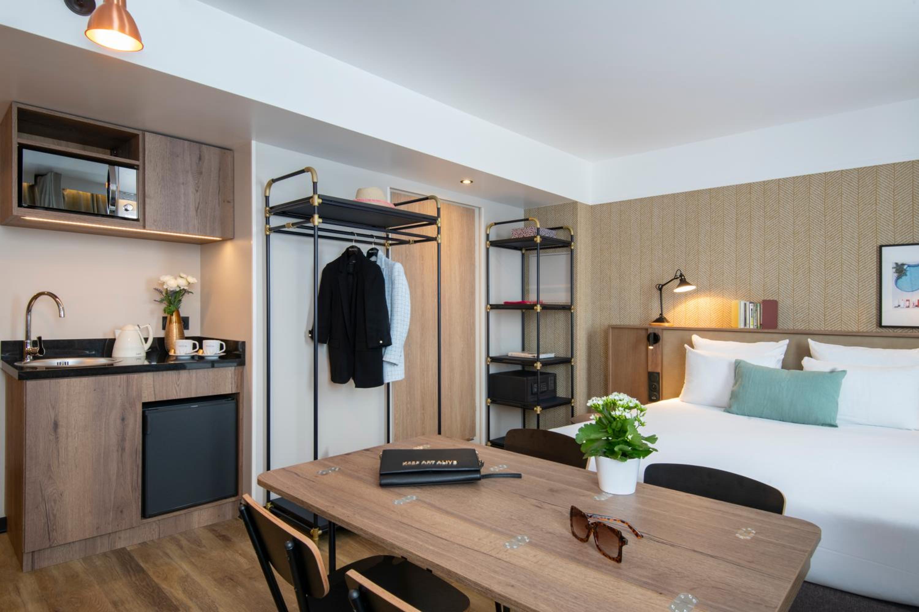 Superior Sea View Suite