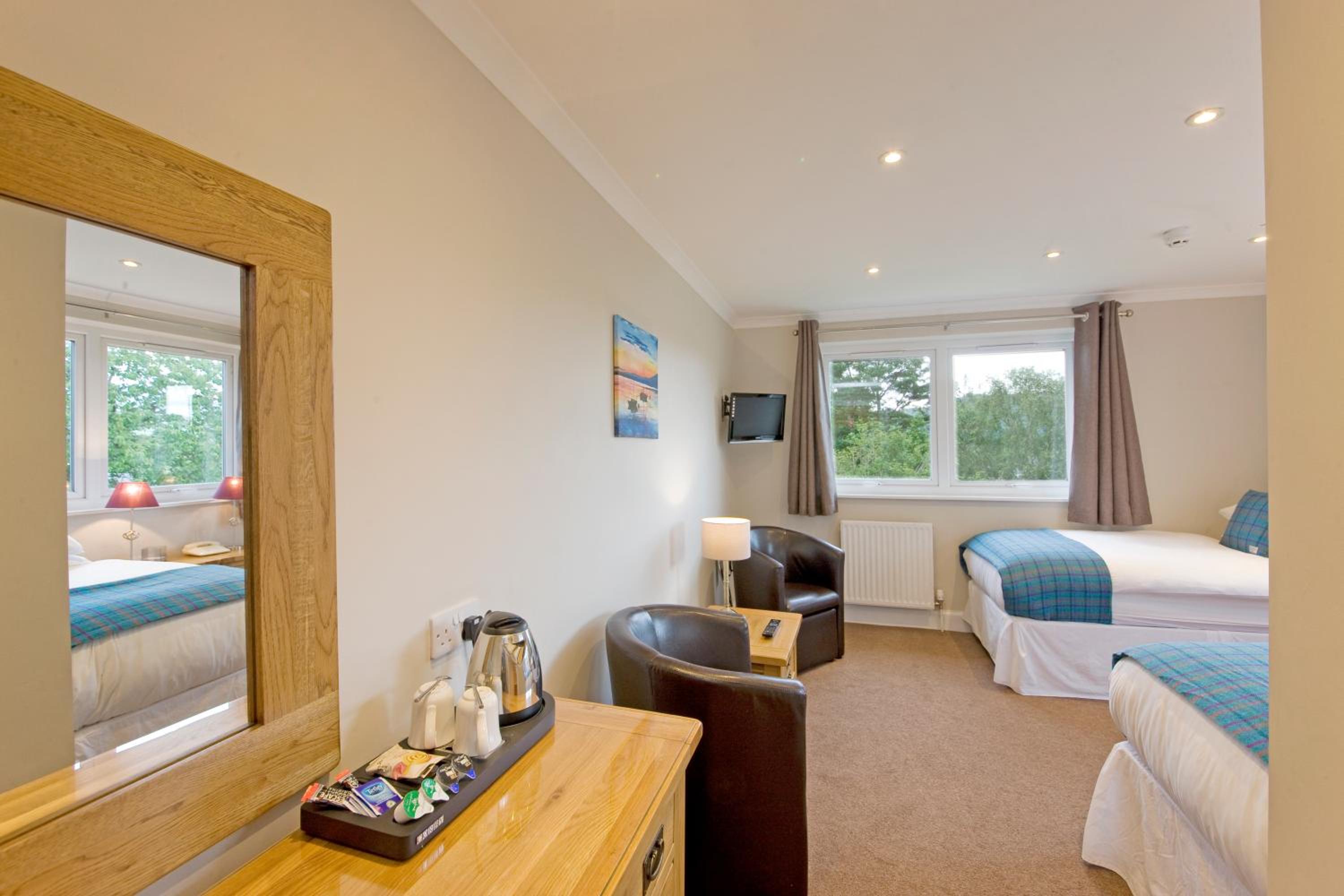 Standard Twin Room with Sea View