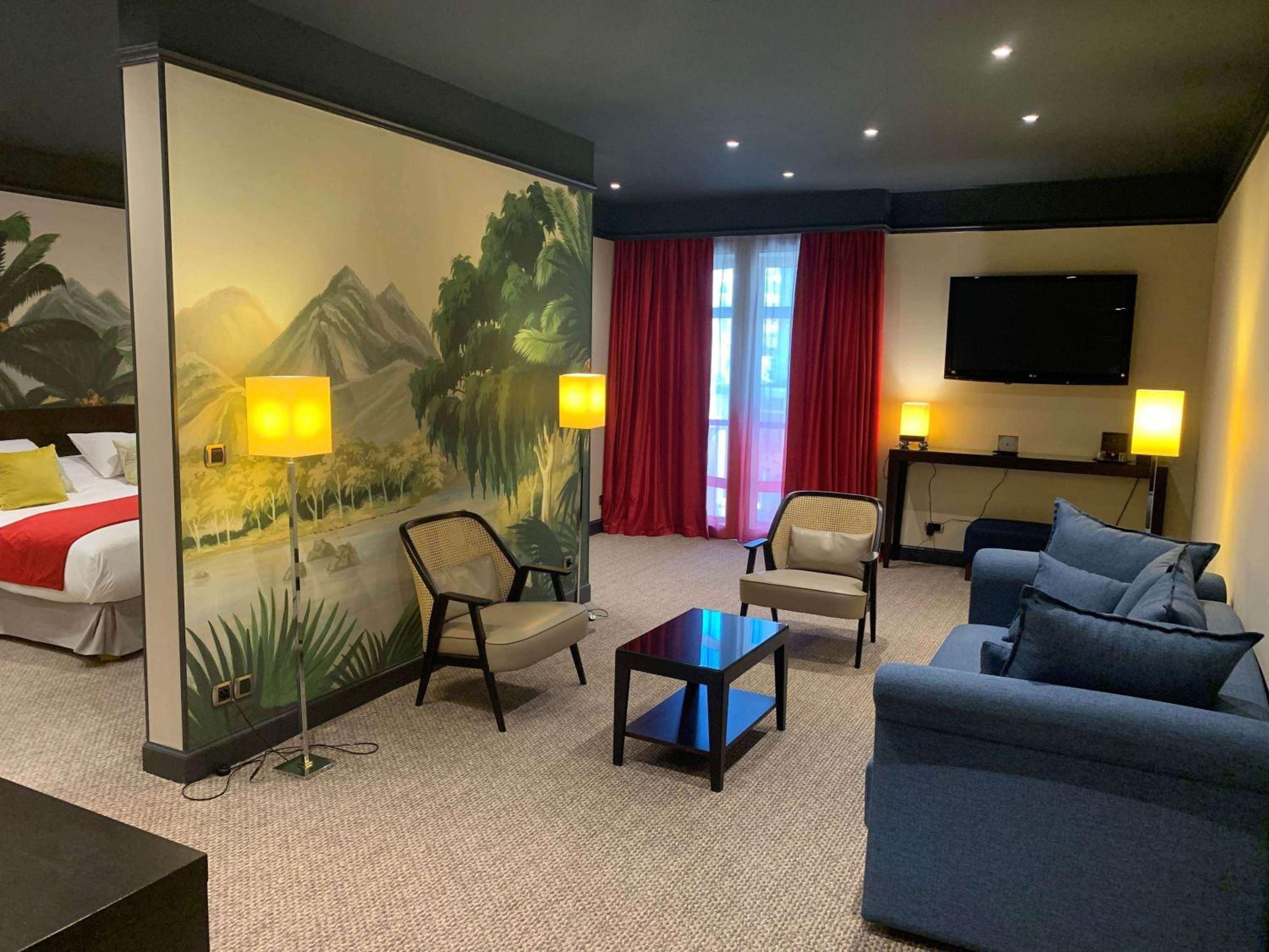 Suite with One Double Bed