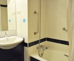 Twin Room в Travelodge Barcelona Fira