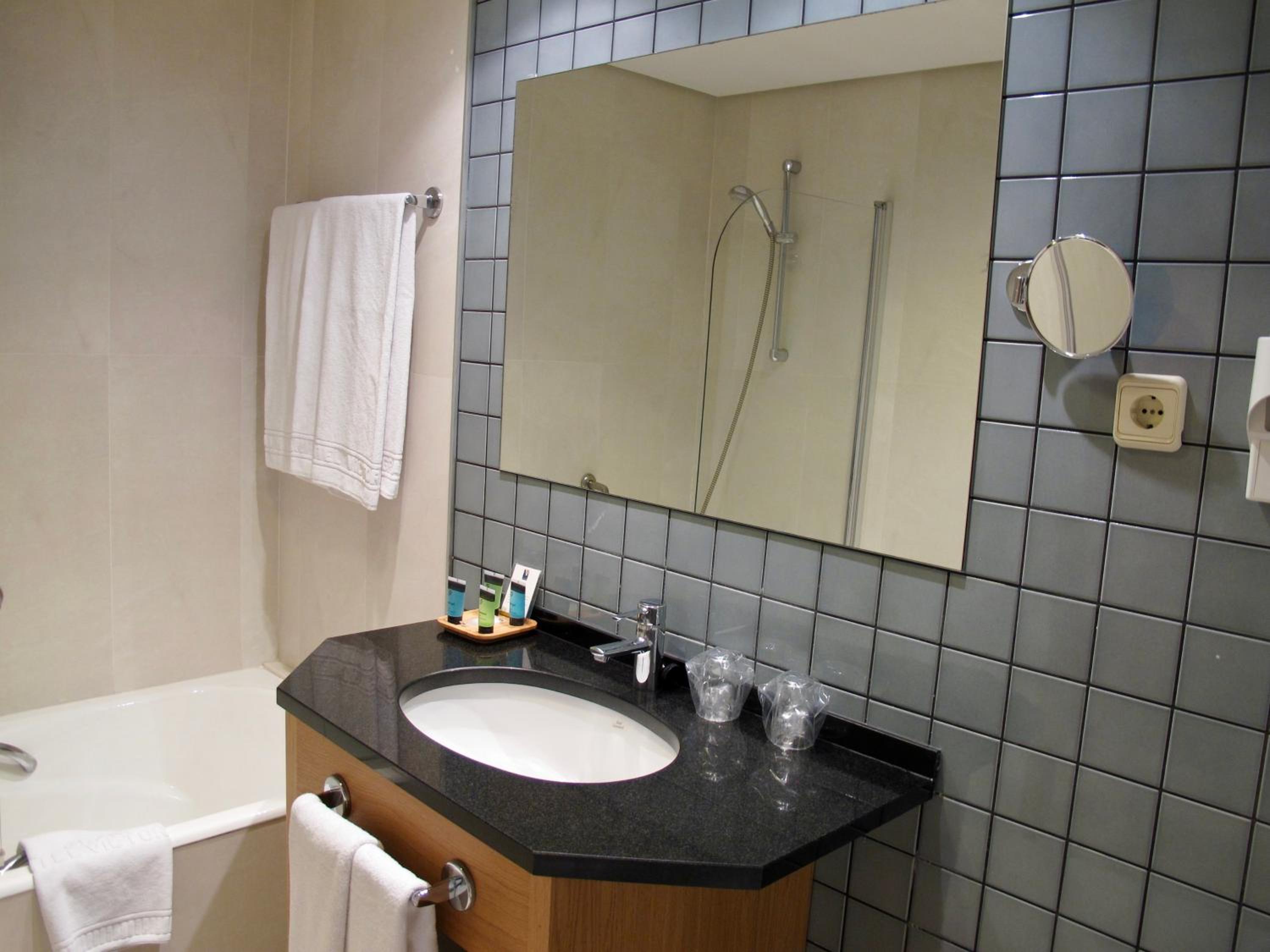 Double or Twin Room with Terrace