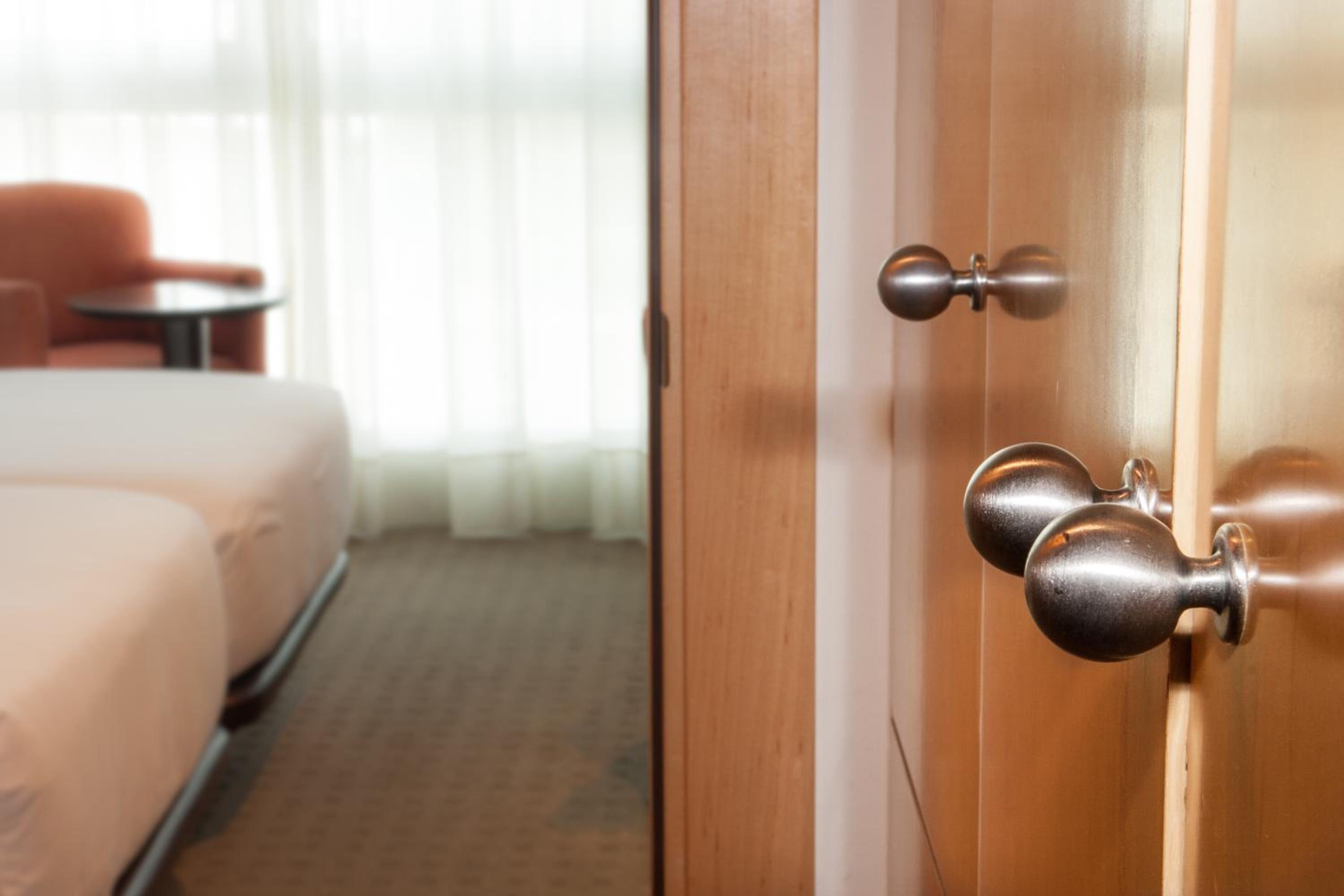 Double Room Single Use - Sea View