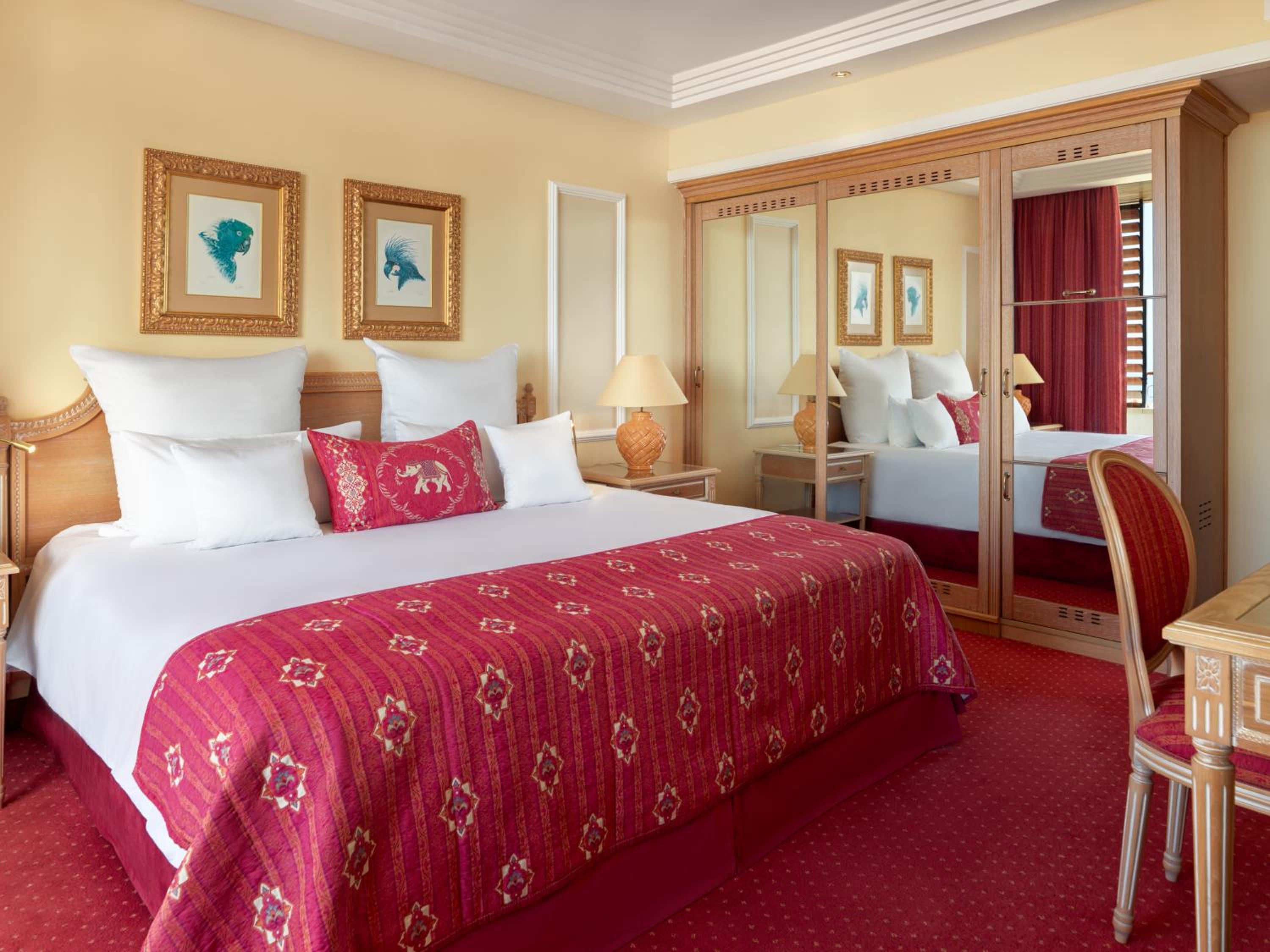 Deluxe Double Or Twin Room With Sea View