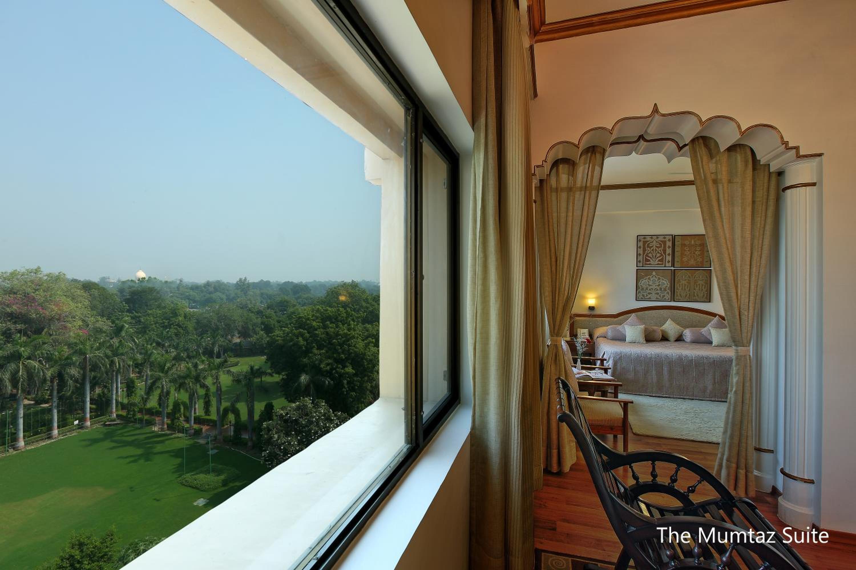 Suite With Inr 500 Credit On Spa And 1+1 Happy Hours From 1pm To 6pm