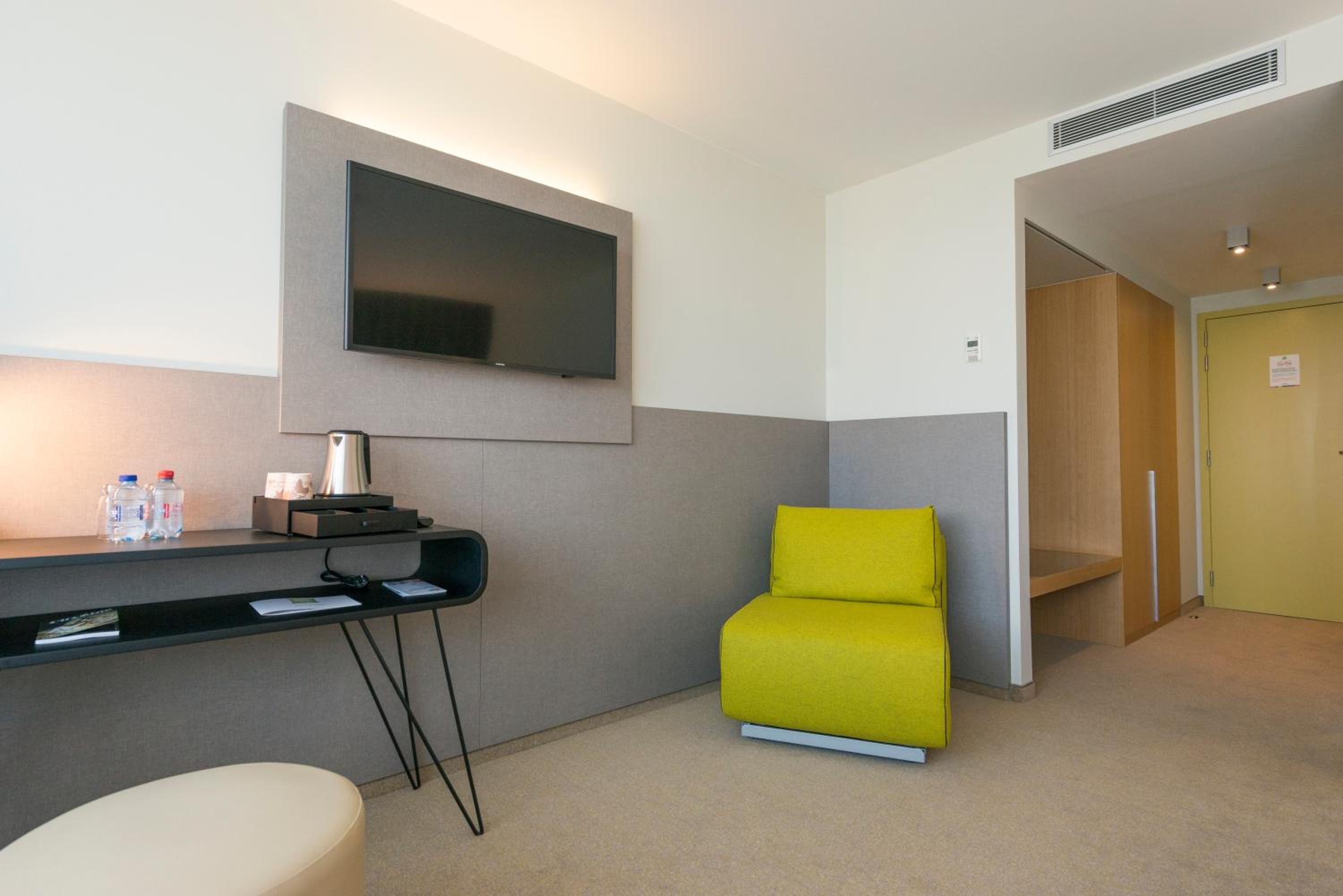 Superior Room with One Double Bed