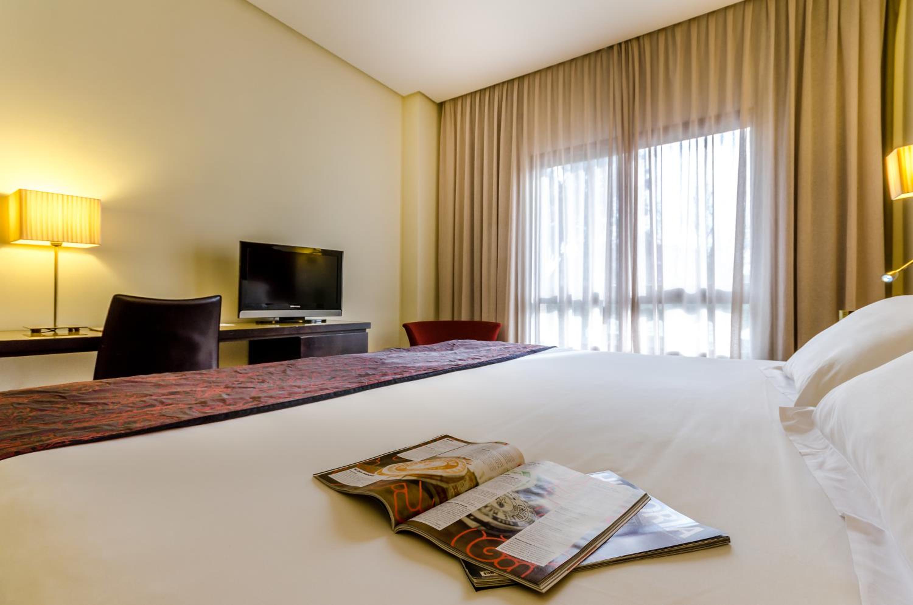 Double or Twin Room with Extra Bed
