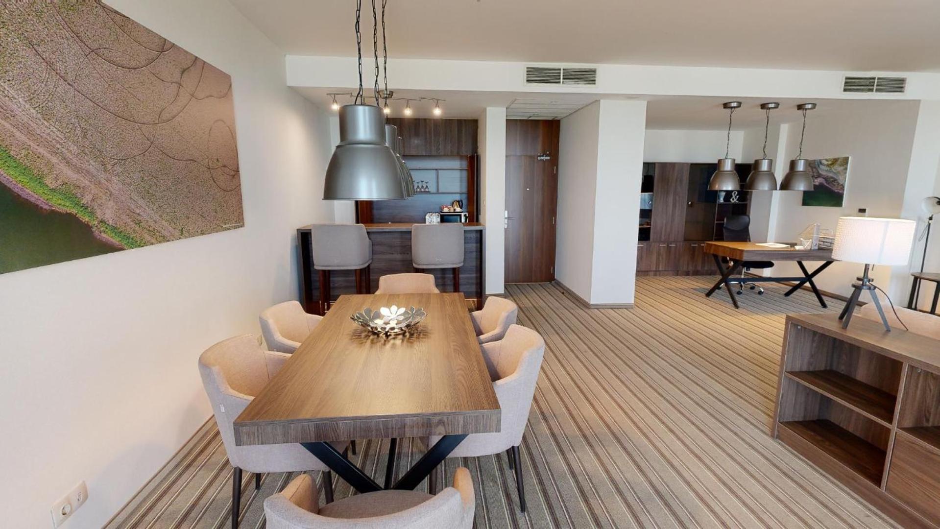 Two-Bedroom Apartment with Complimentary Water, Free WiFi, Free Tea and Coffee Equipment