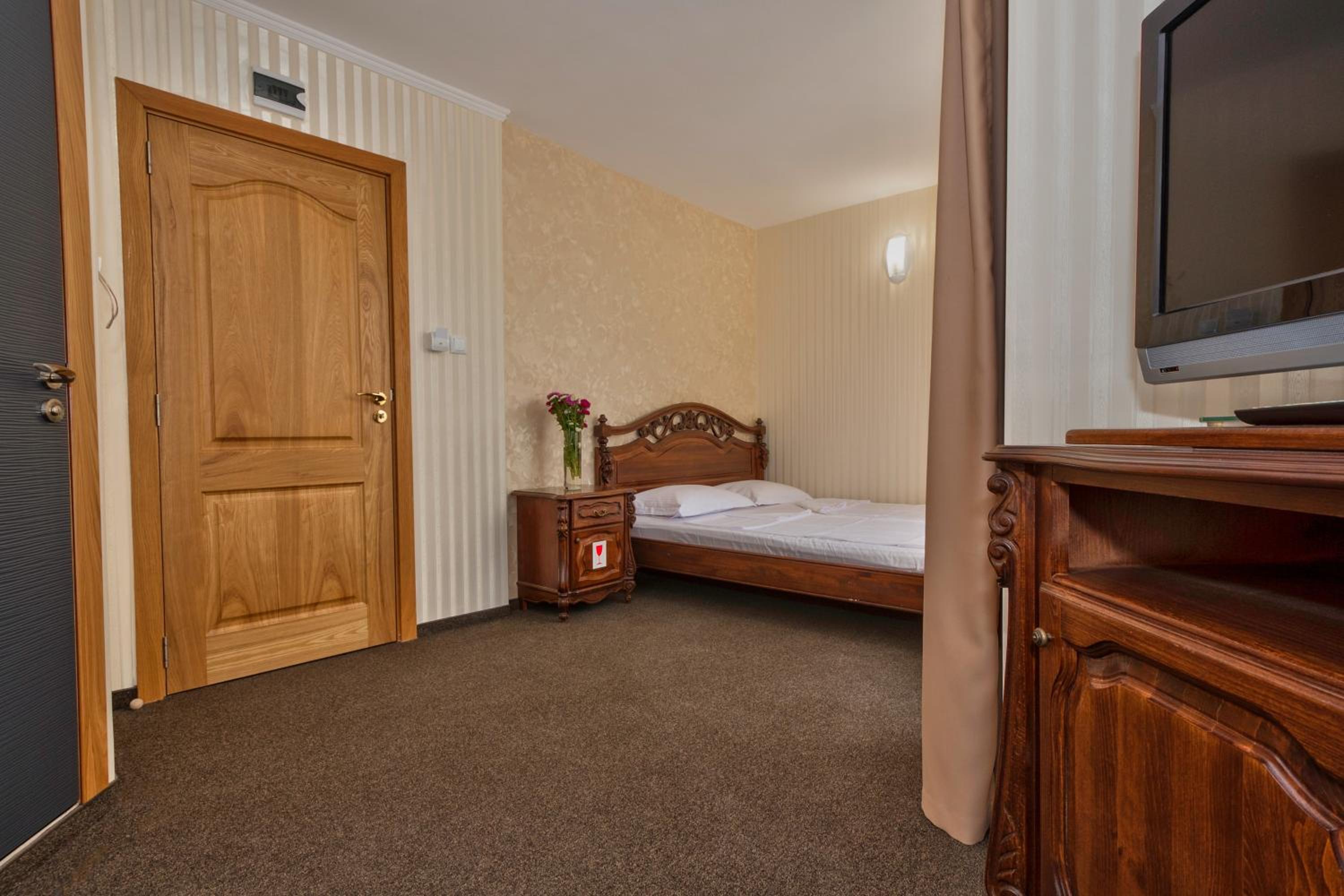 Deluxe Double Room with Balcony