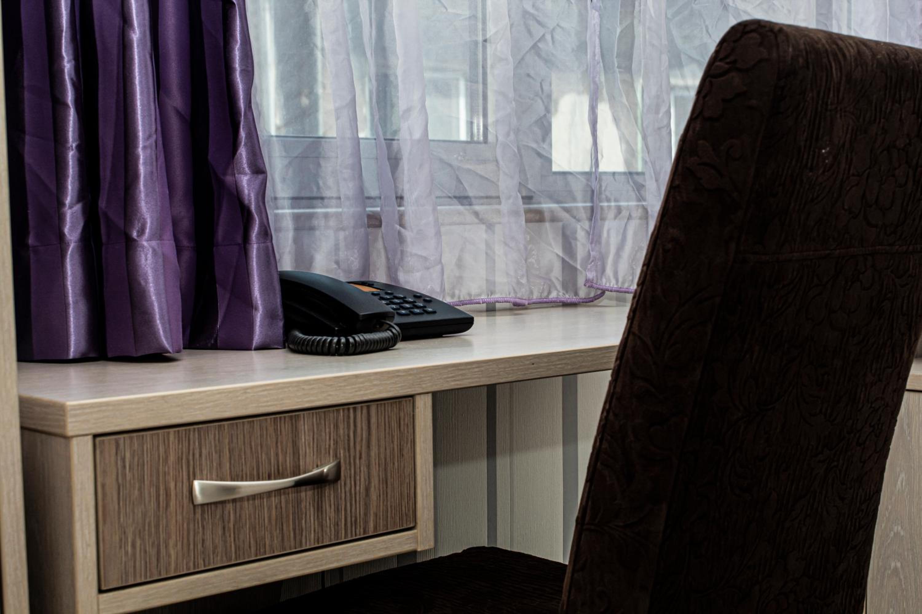 Double Room with Two Single Beds - Non-Smoking