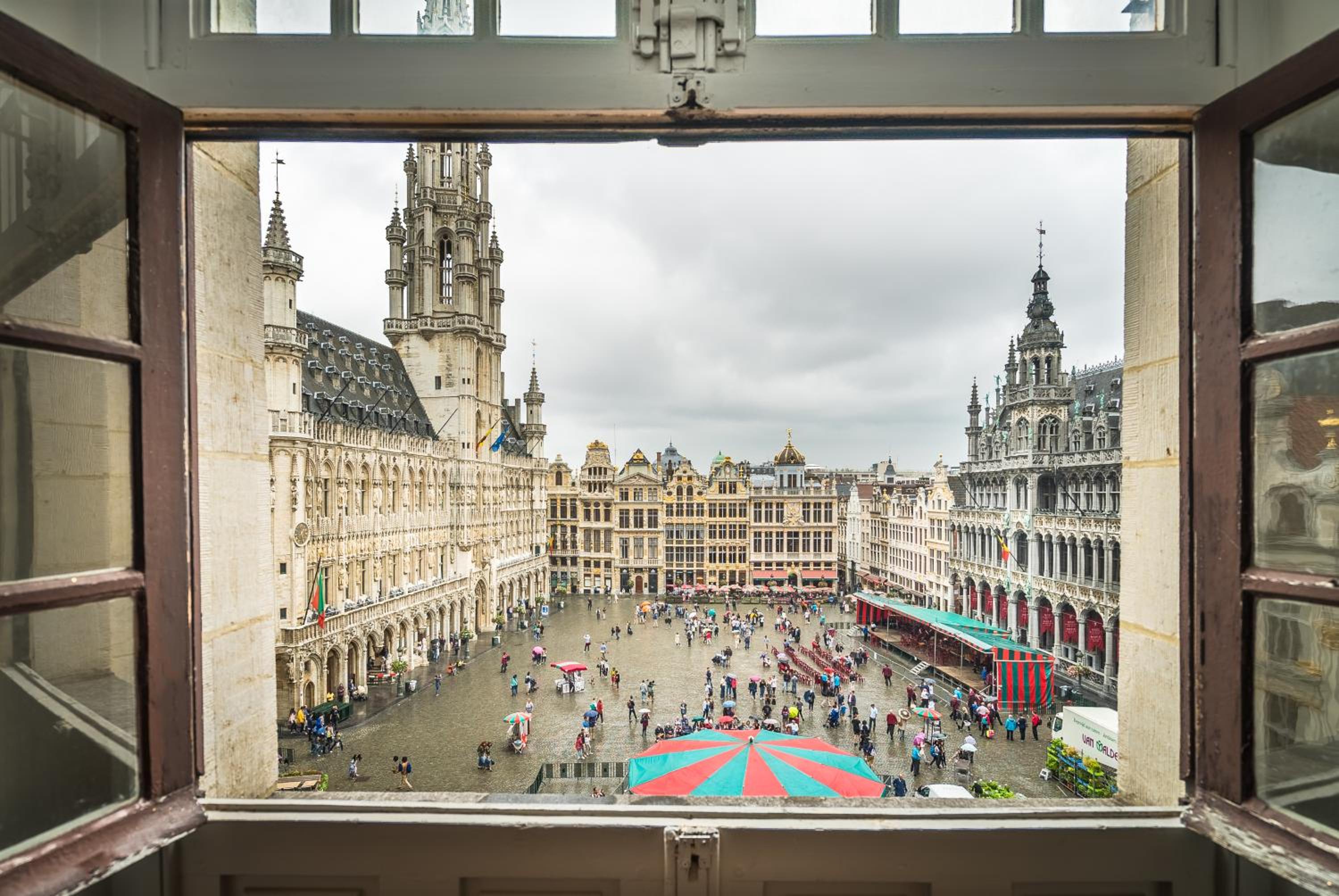 Double Room with View