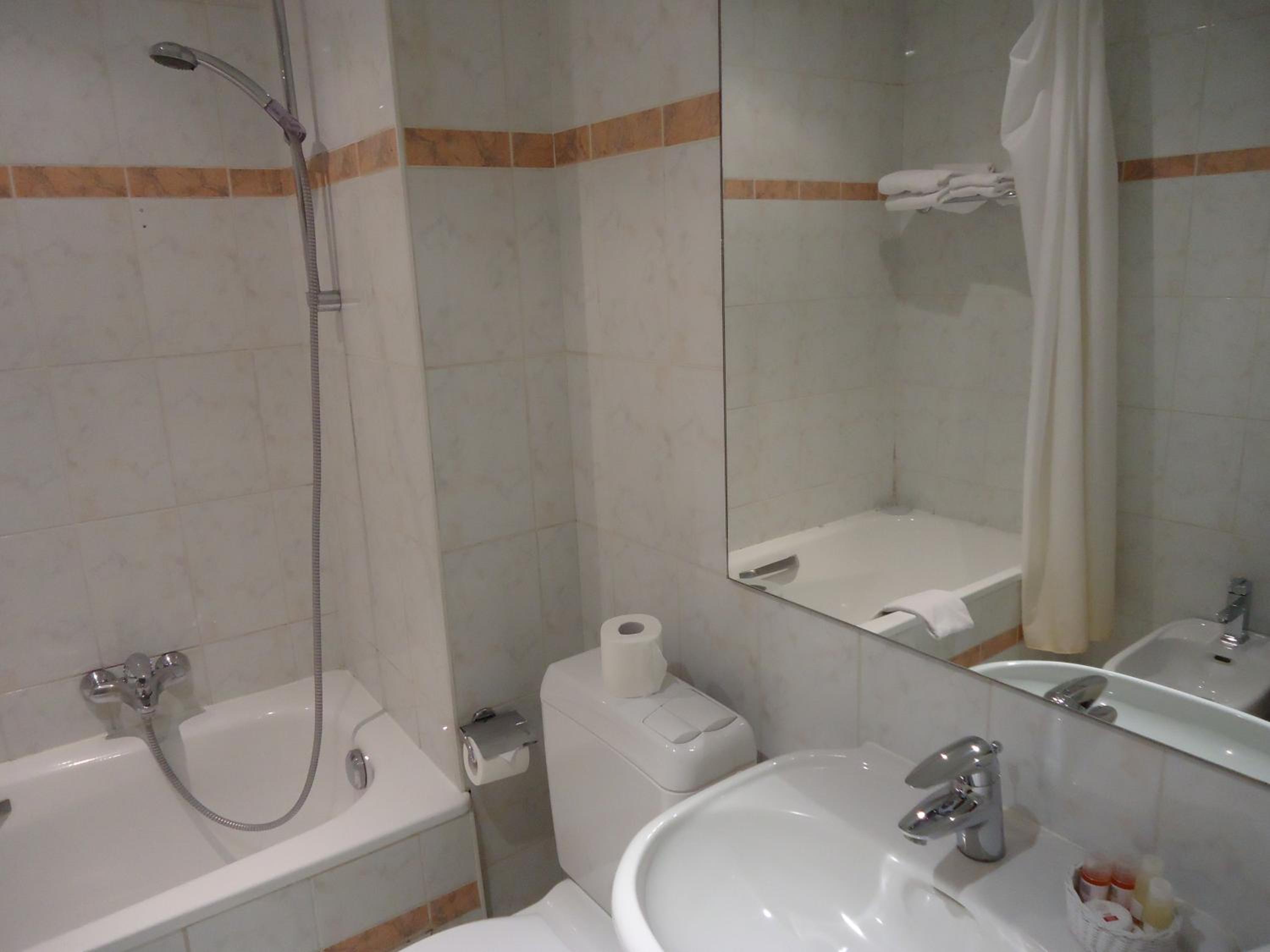 Double Room with View