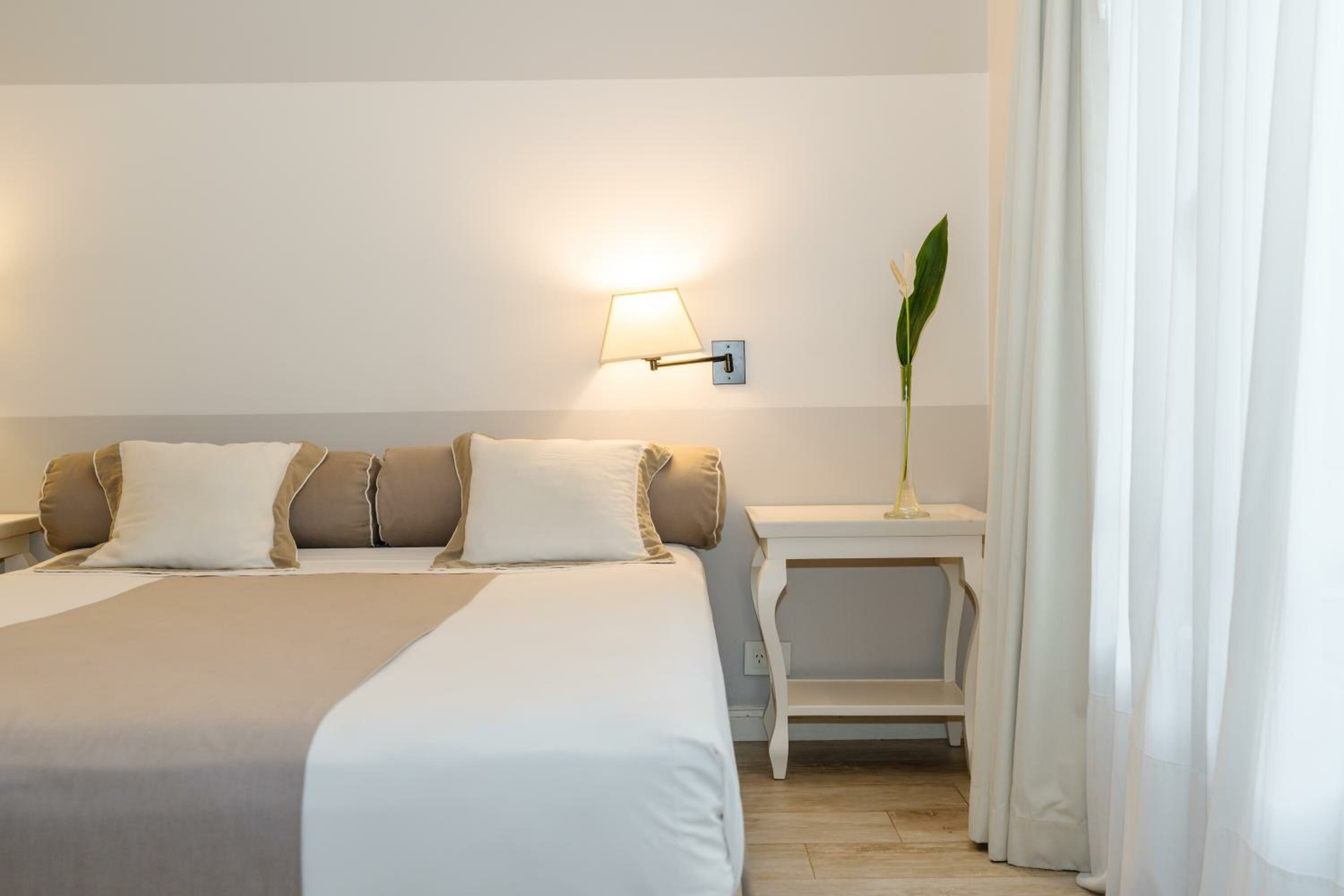 Superior Family Room