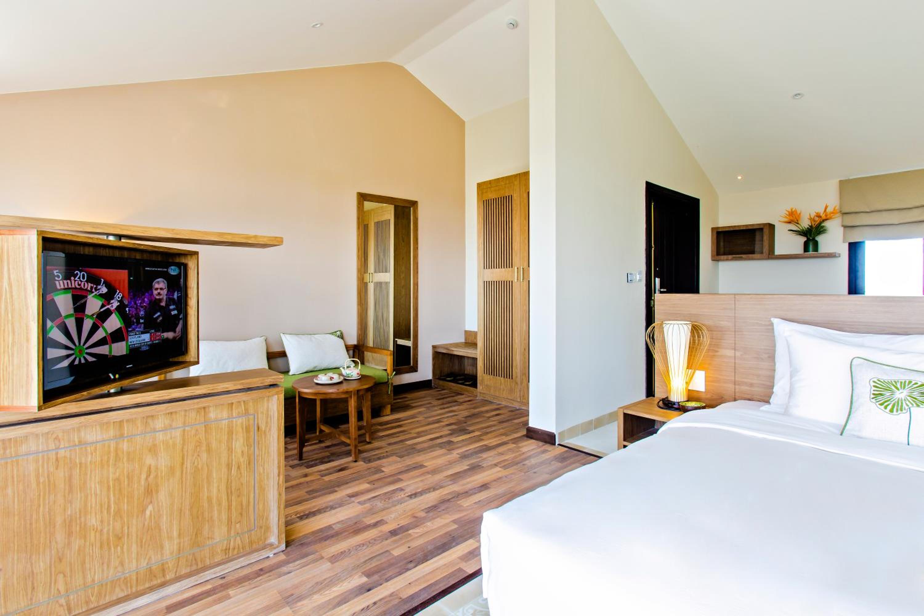 Suite with City View