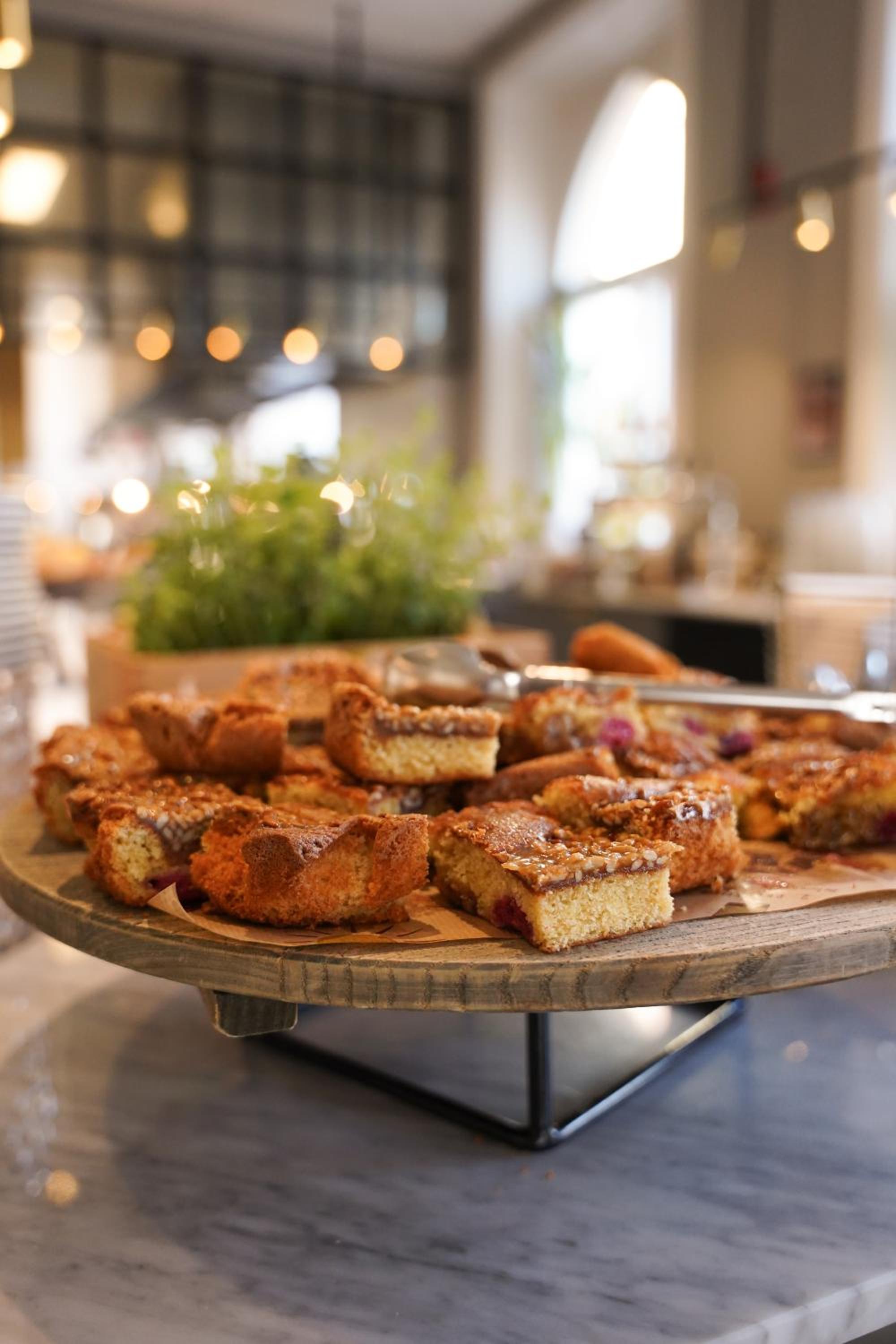 Compact Twin Room without windows with Evening Meal