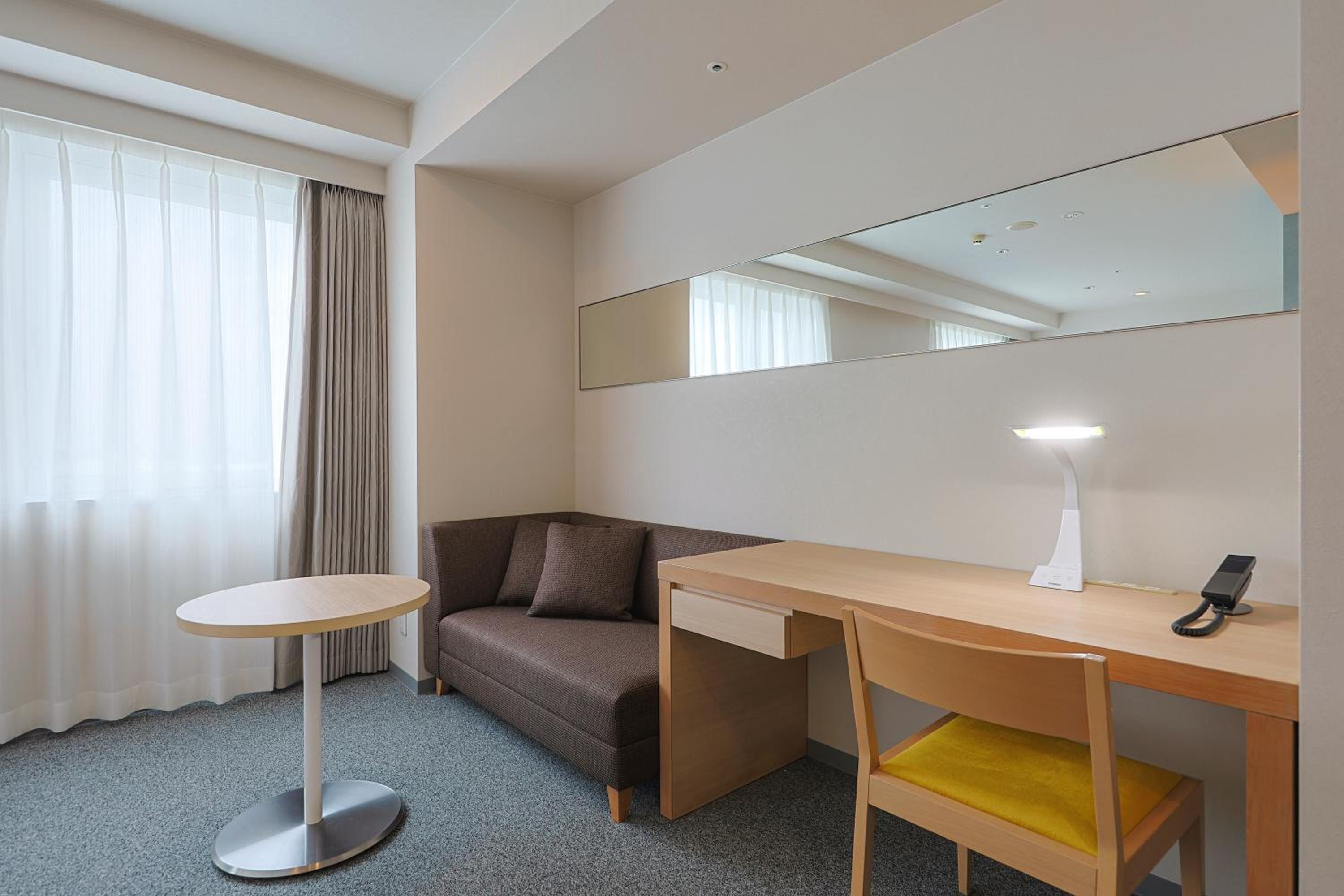 Deluxe Twin Room (1 Adult) - Non-Smoking