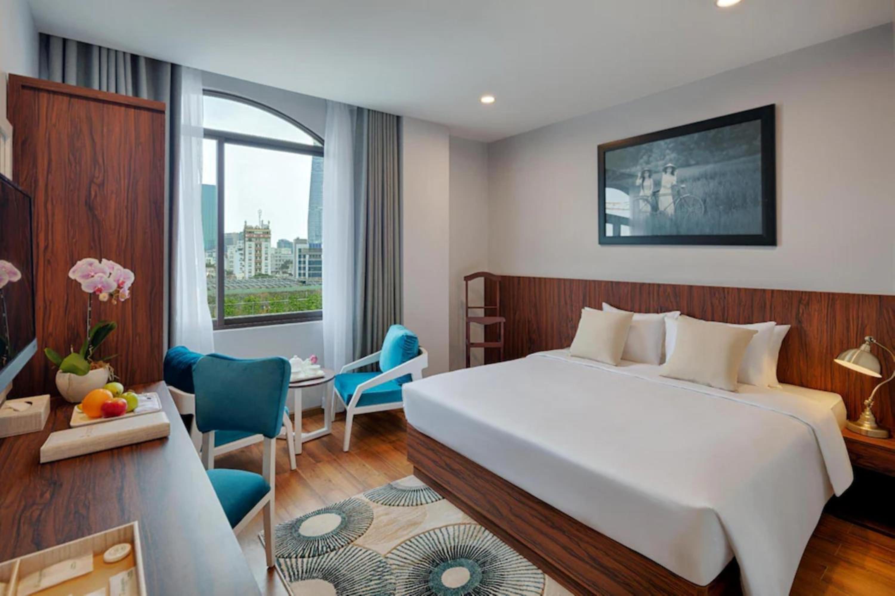 Lessini Premier Double Room with Free 01 Signature Cocktail