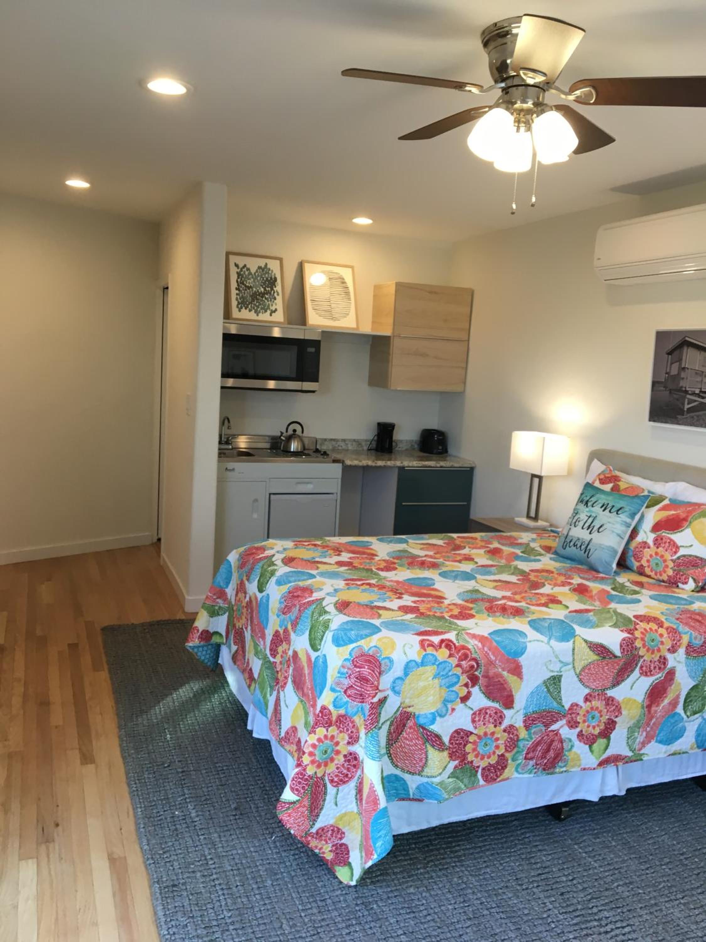 Luxury Studio Apartment