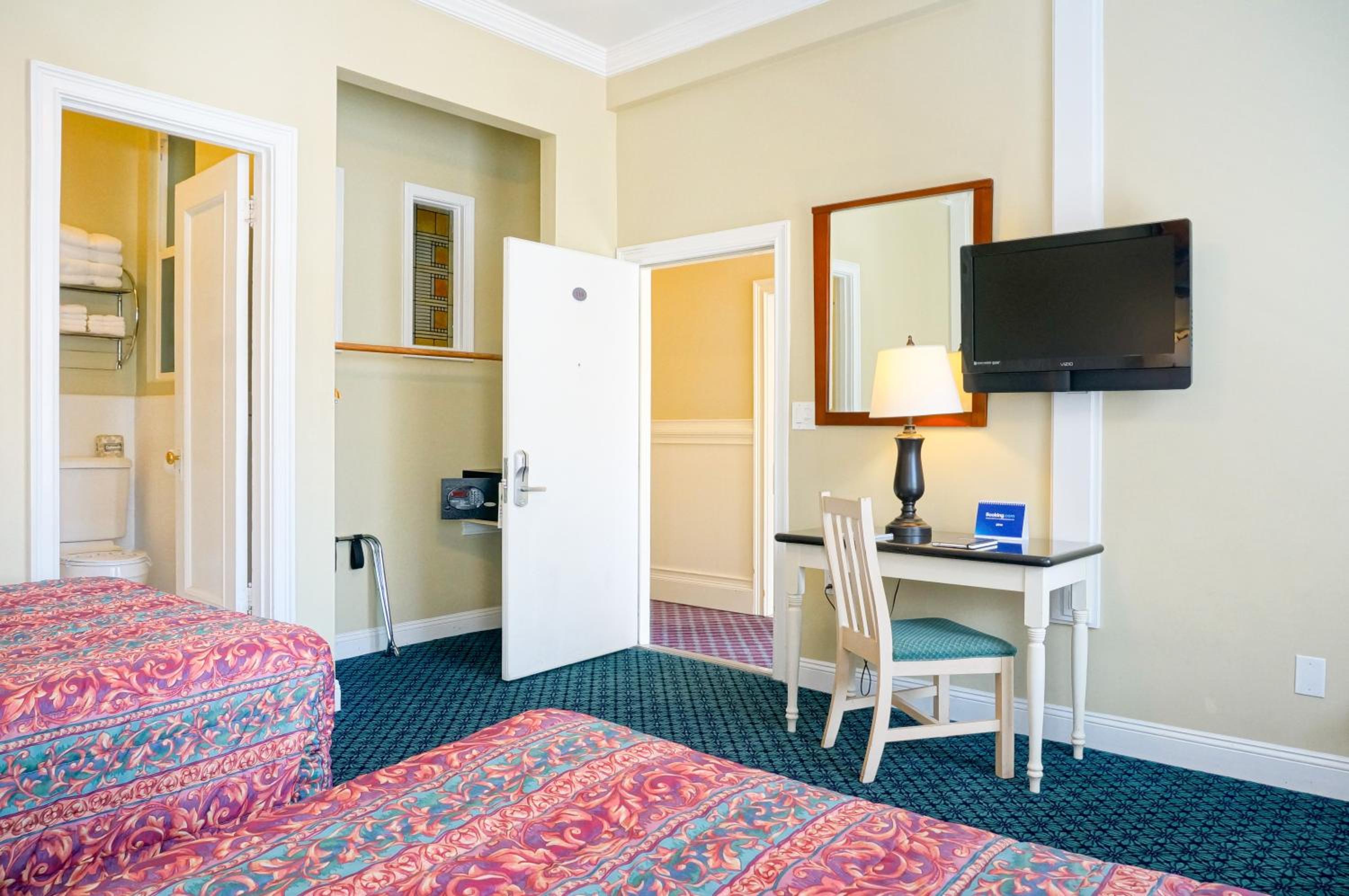 Double Room with Two Double Beds