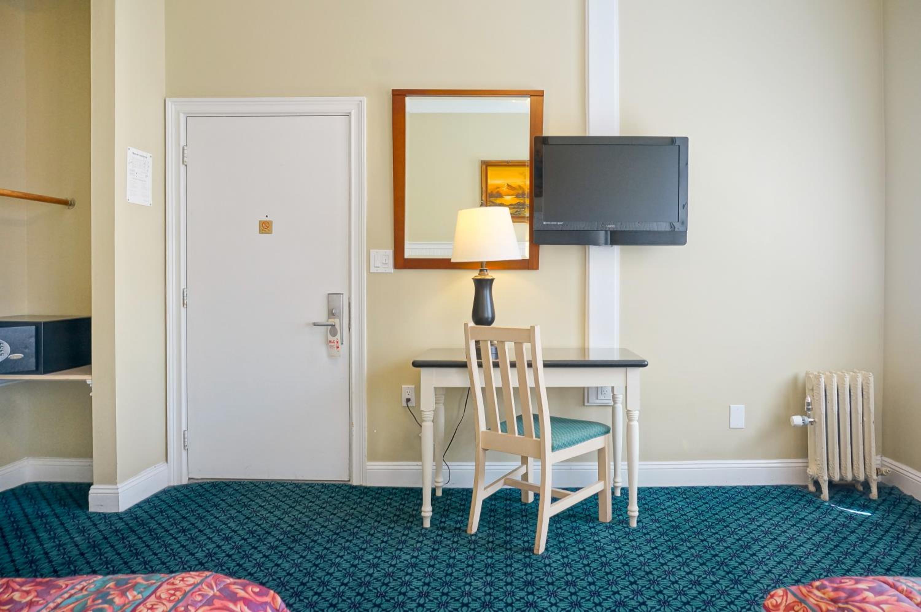 Double Room with Two Double Beds