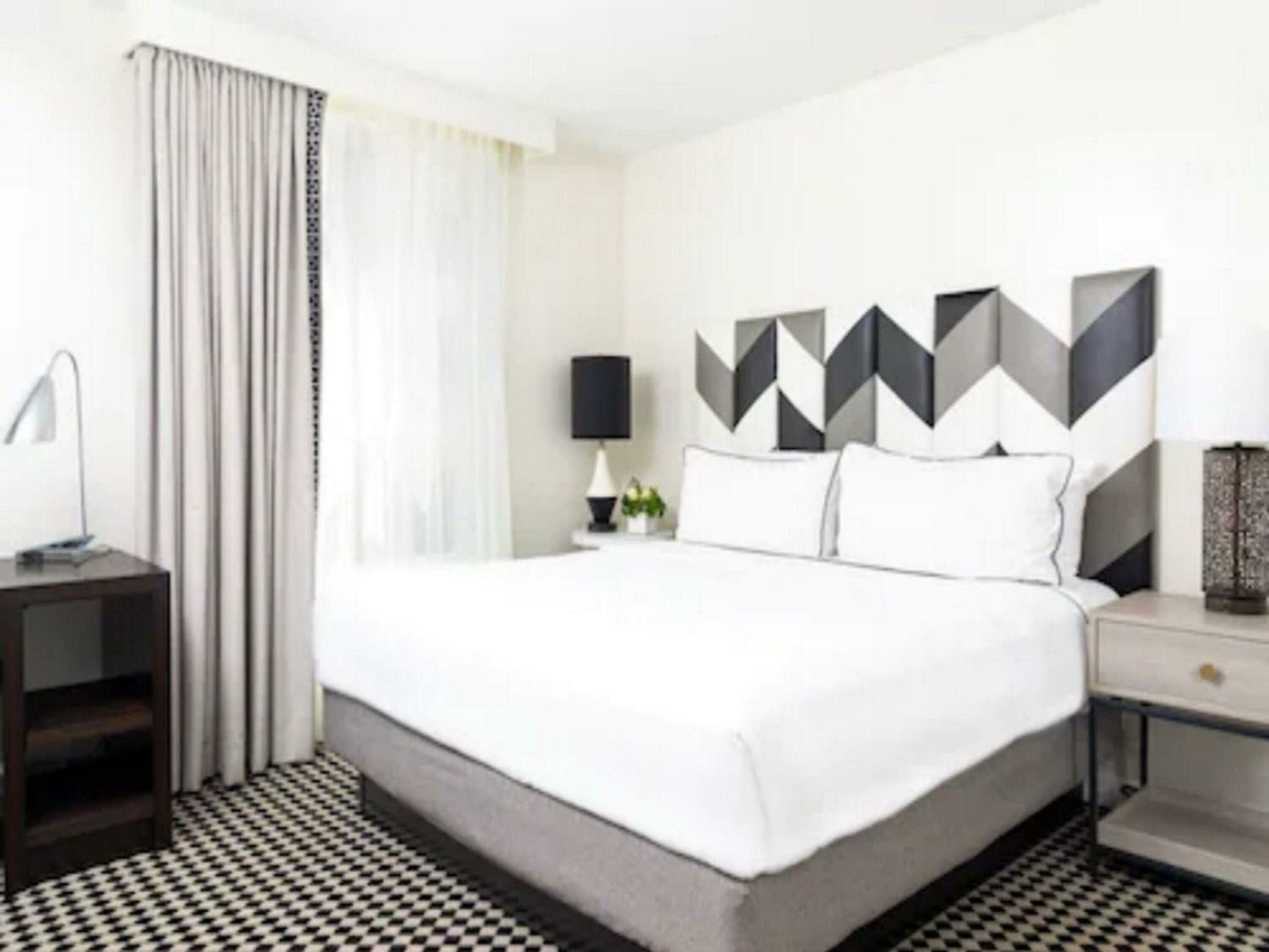 One Bedroom Signature Residence