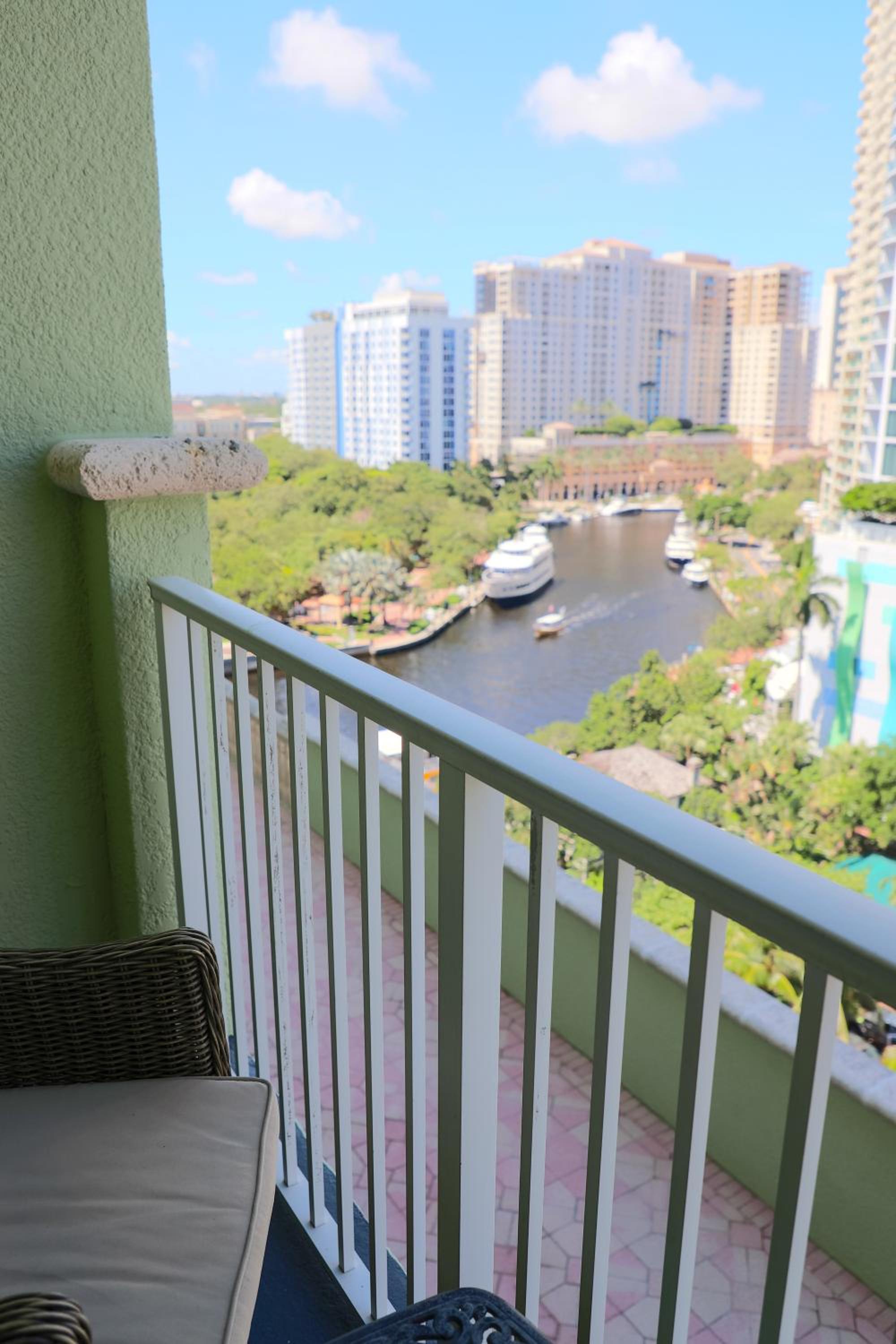 Suite with River View