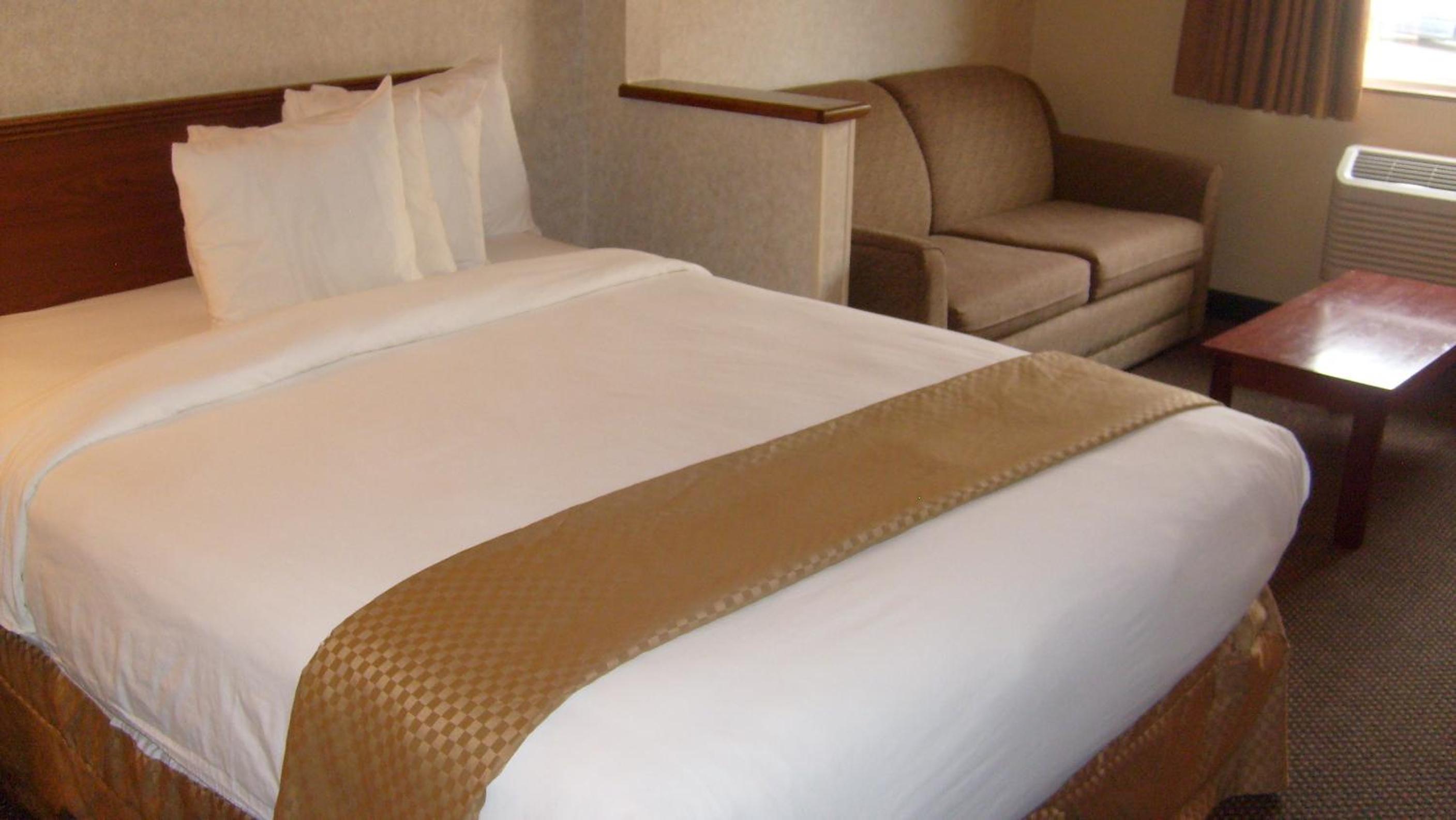 Executive King Studio Suite - Non-Smoking