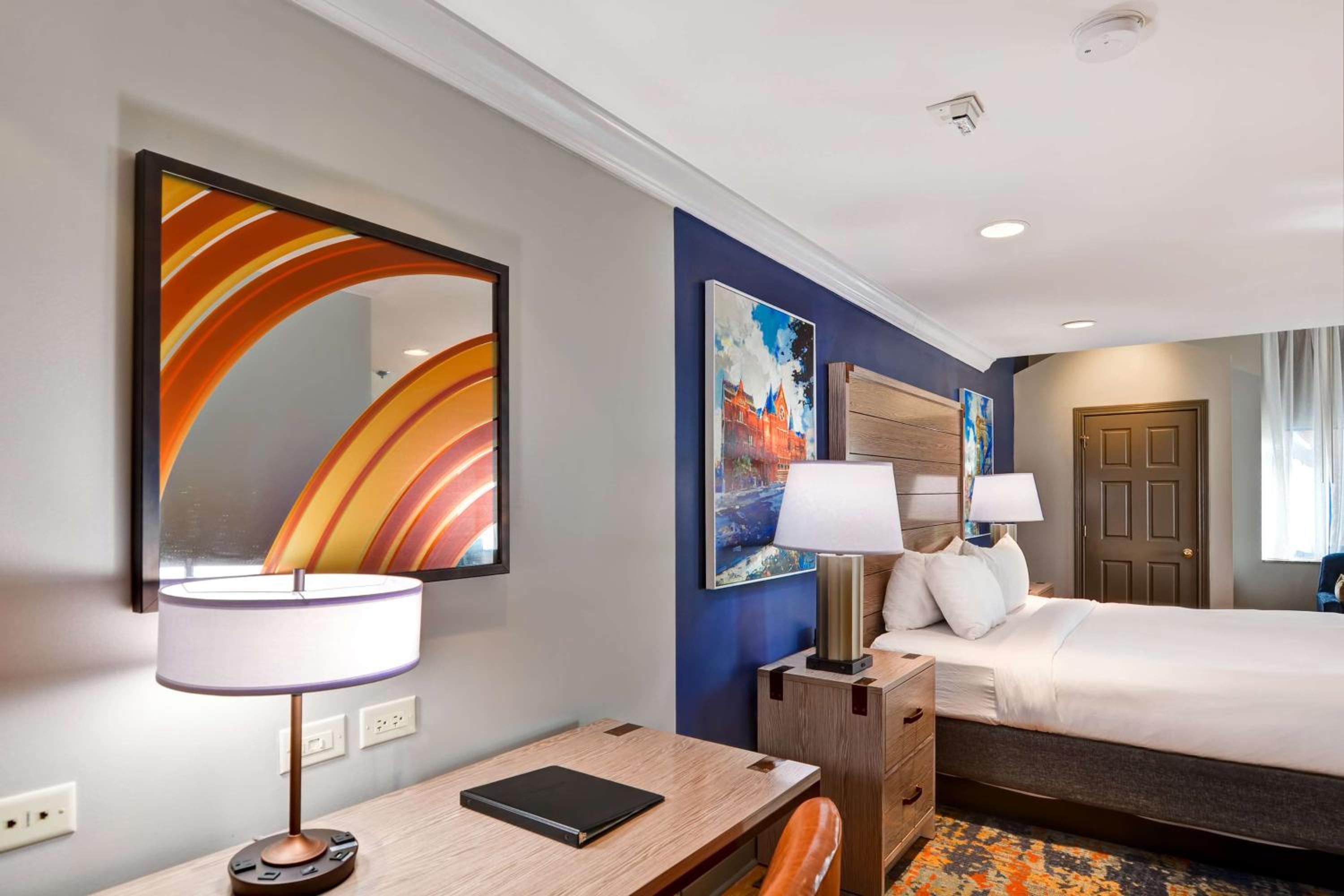 King Room with Whirlpool