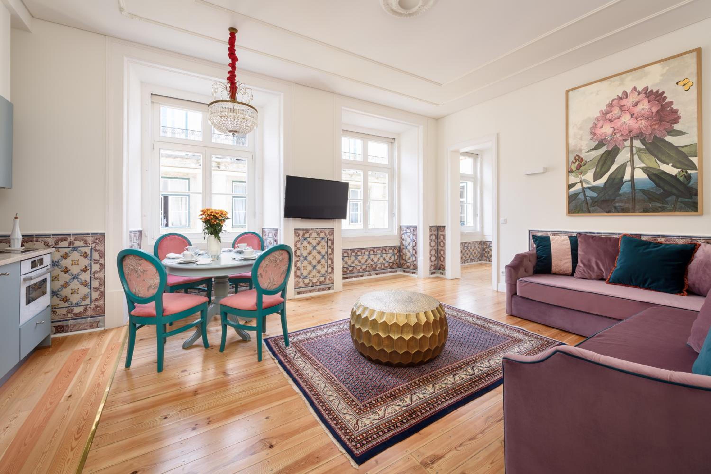 Classic One-Bedroom Apartment