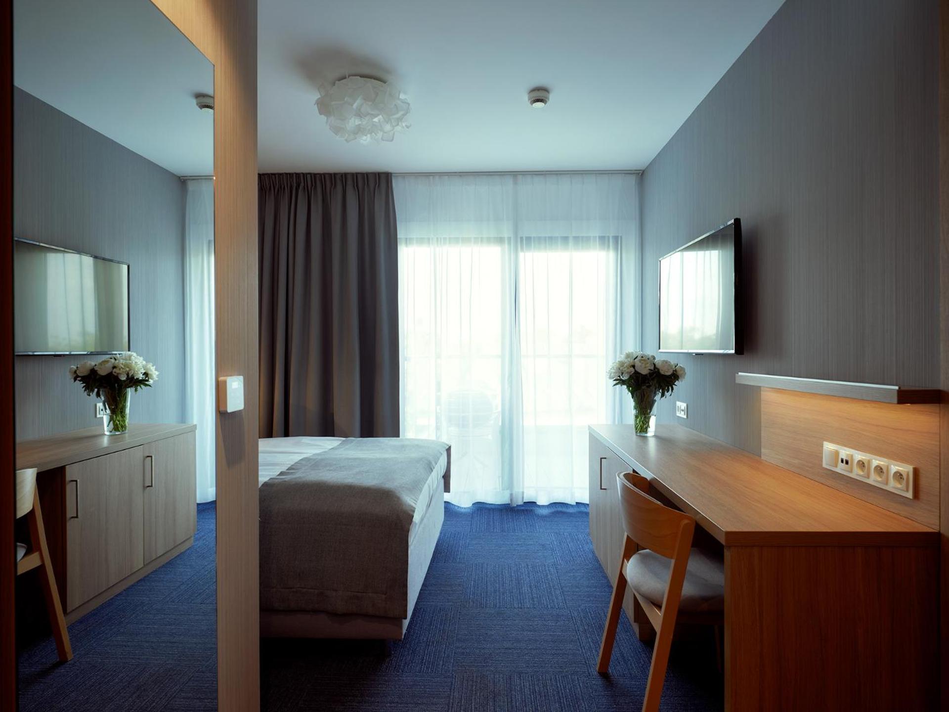 Budget Double Room Without Sea View (Bed Dimensions 140x200 Cm)