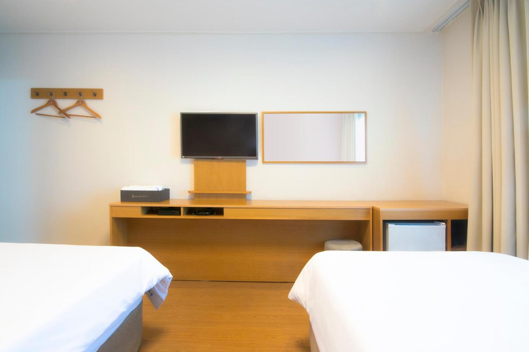 Family Twin Room with Ocean View