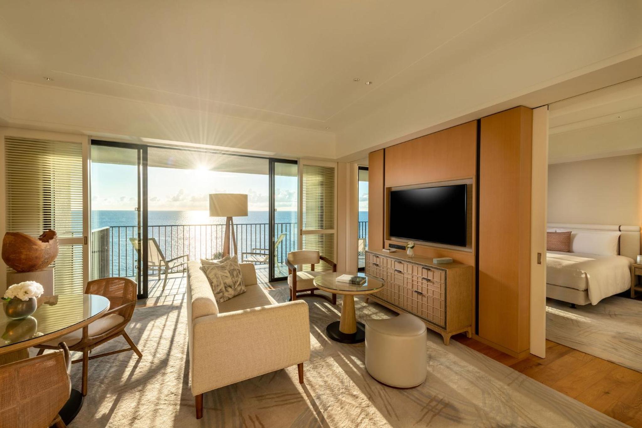 Executive Ocean Front Suite King